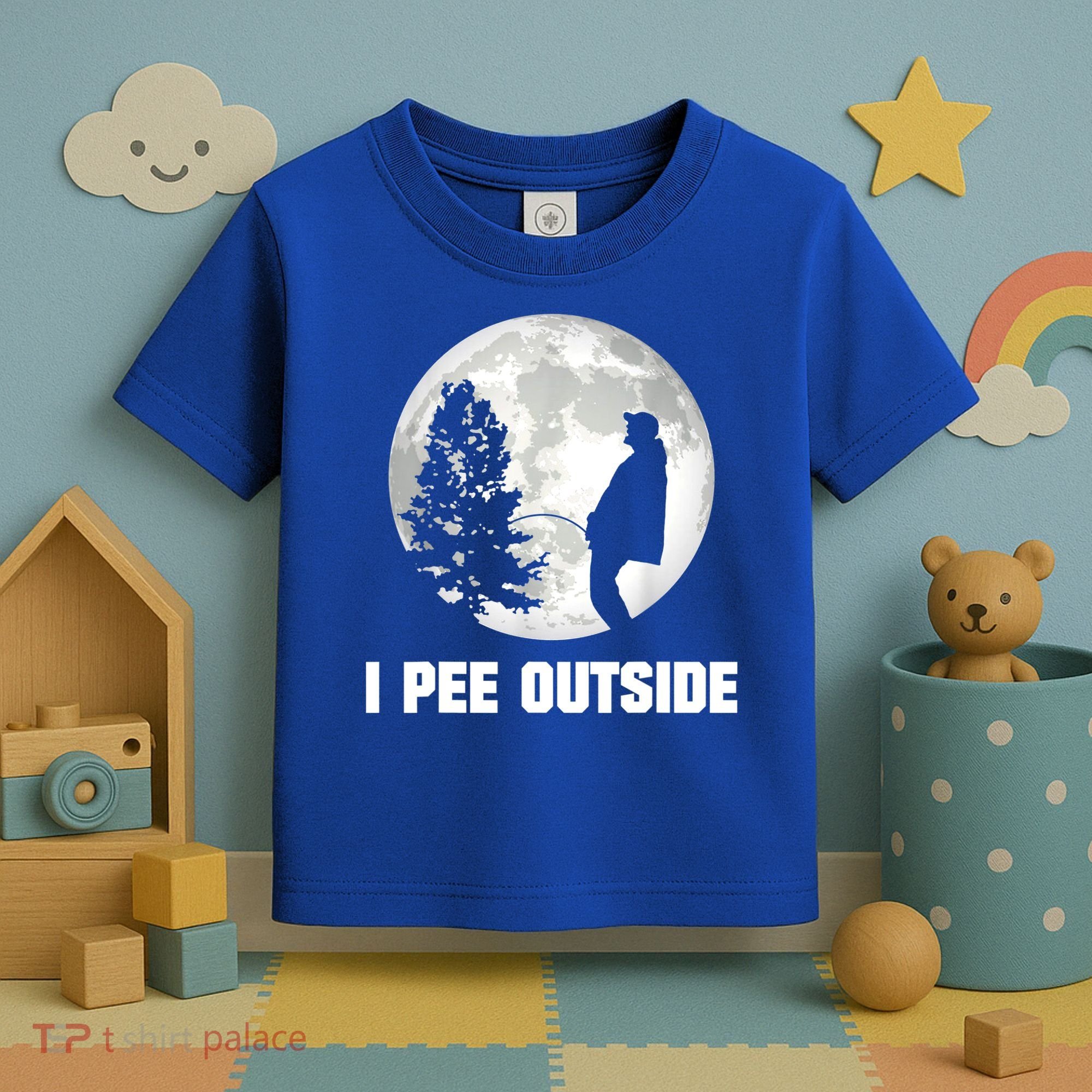 I Pee Outside I Love Peeing Outside Funny Camping Toddler T-Shirt