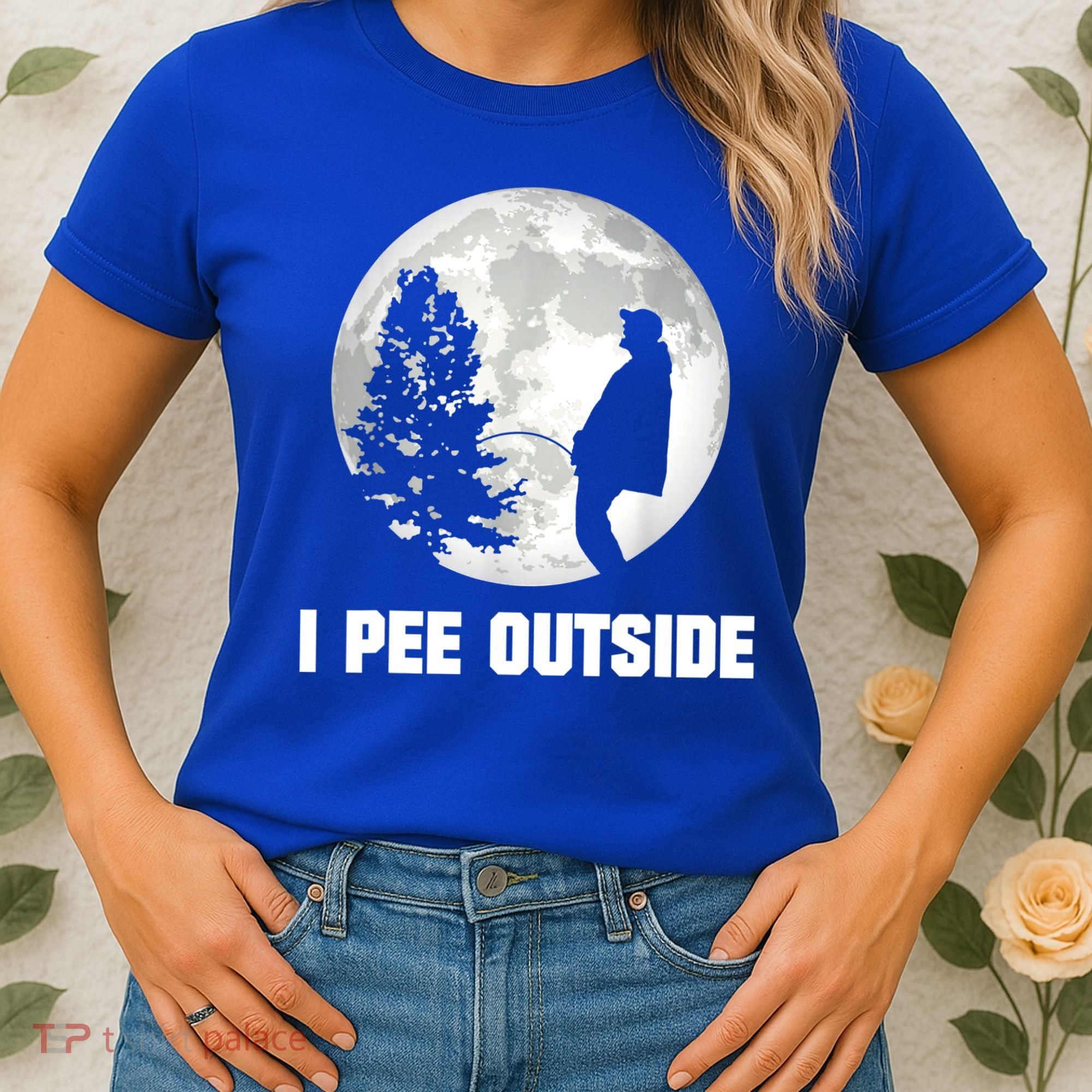 I Pee Outside I Love Peeing Outside Funny Camping Women's T-Shirt
