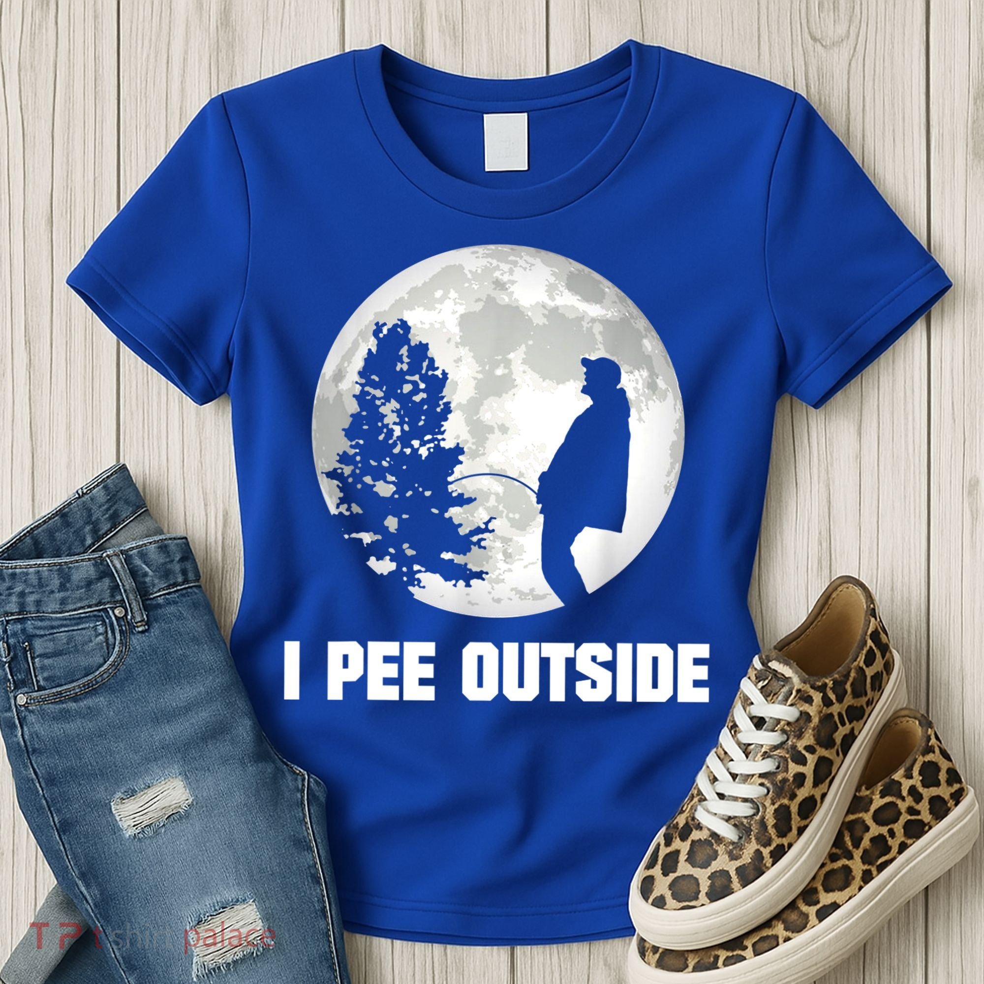 I Pee Outside I Love Peeing Outside Funny Camping Women's T-Shirt