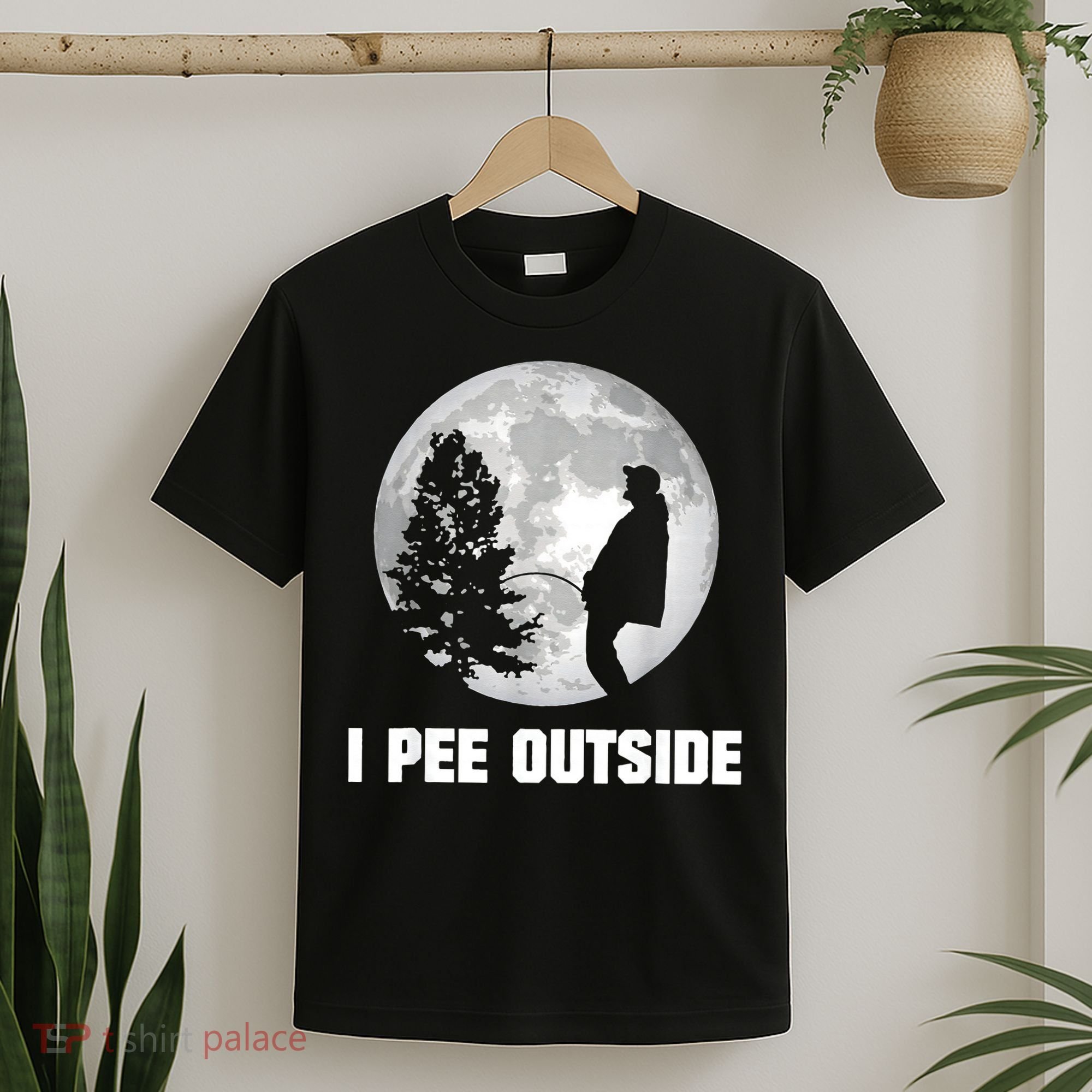I Pee Outside I Love Peeing Outside Funny Camping T-Shirt