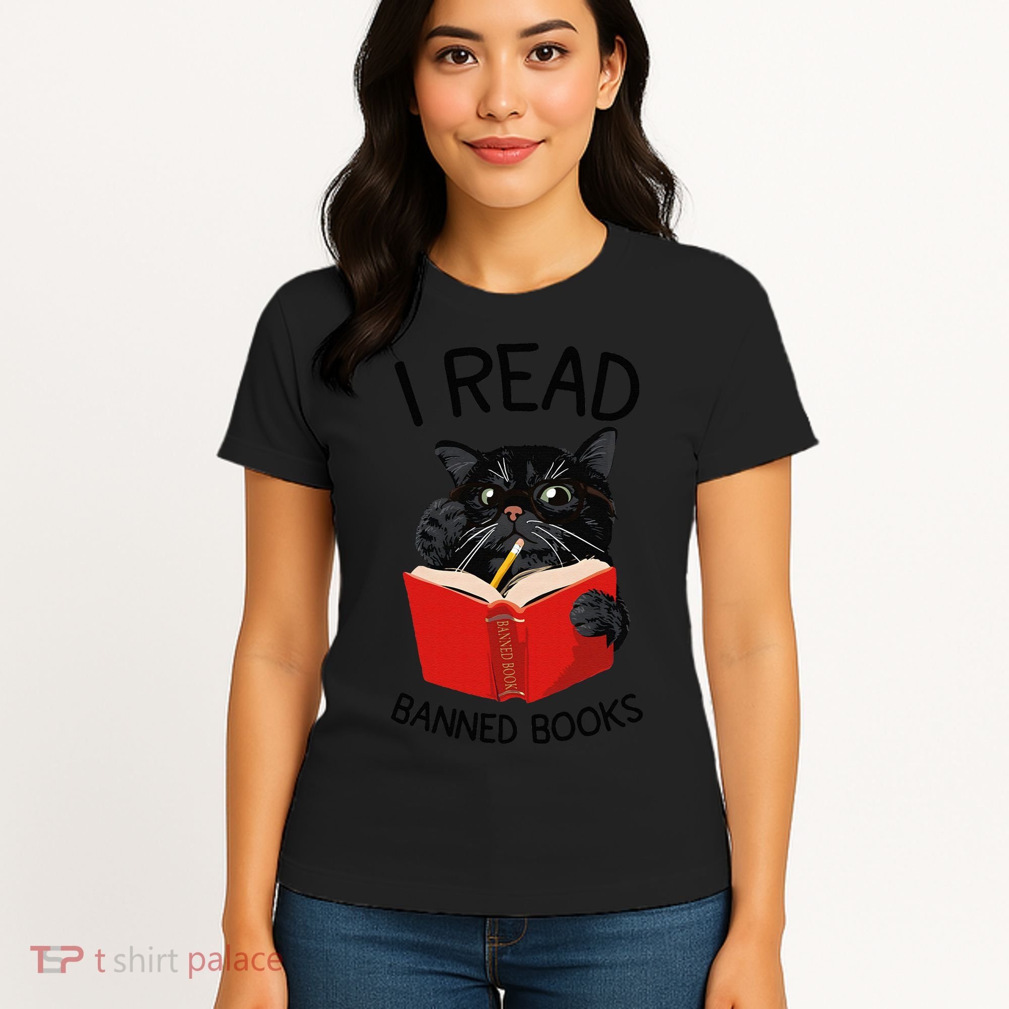I Read Banned Books Black Cat Reader Librarian Freadom Women (1) Women's T-Shirt