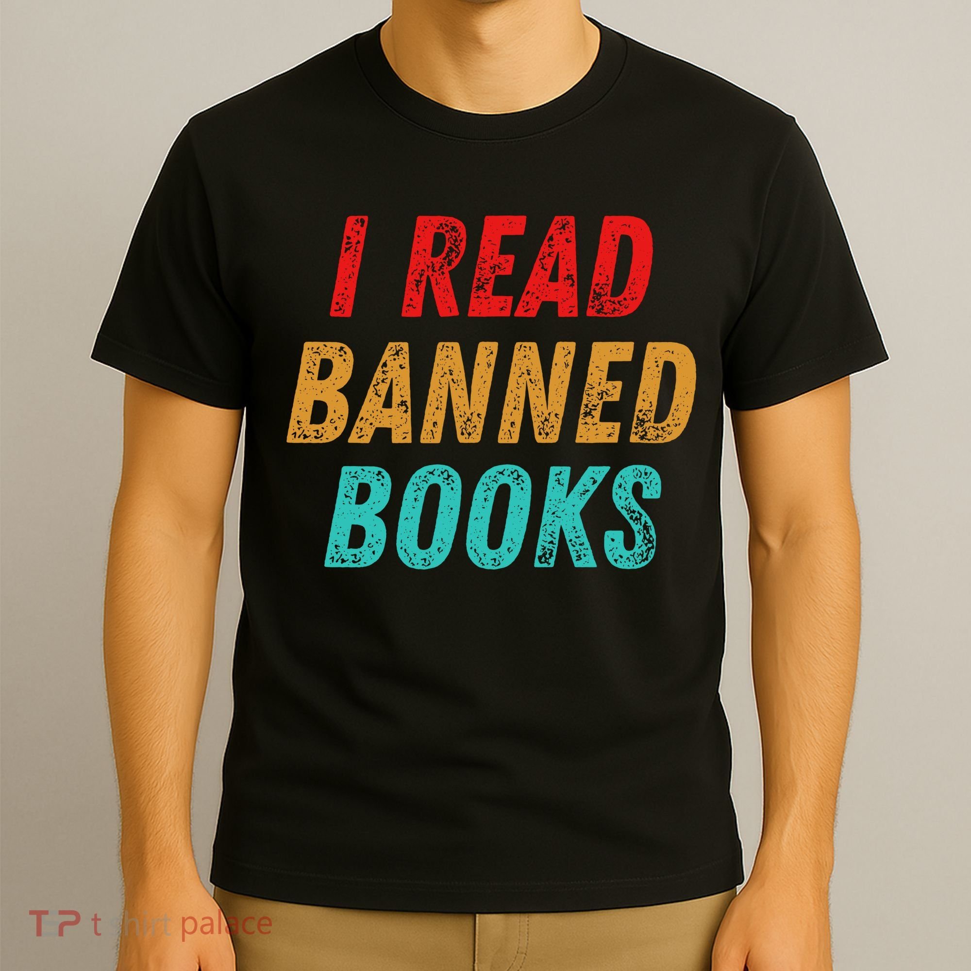I Read Banned Books Im With The Banned Vintage Retro T-Shirt