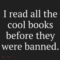 I Read Banned Books Cool Old Bibliophile Beanie thumb 2