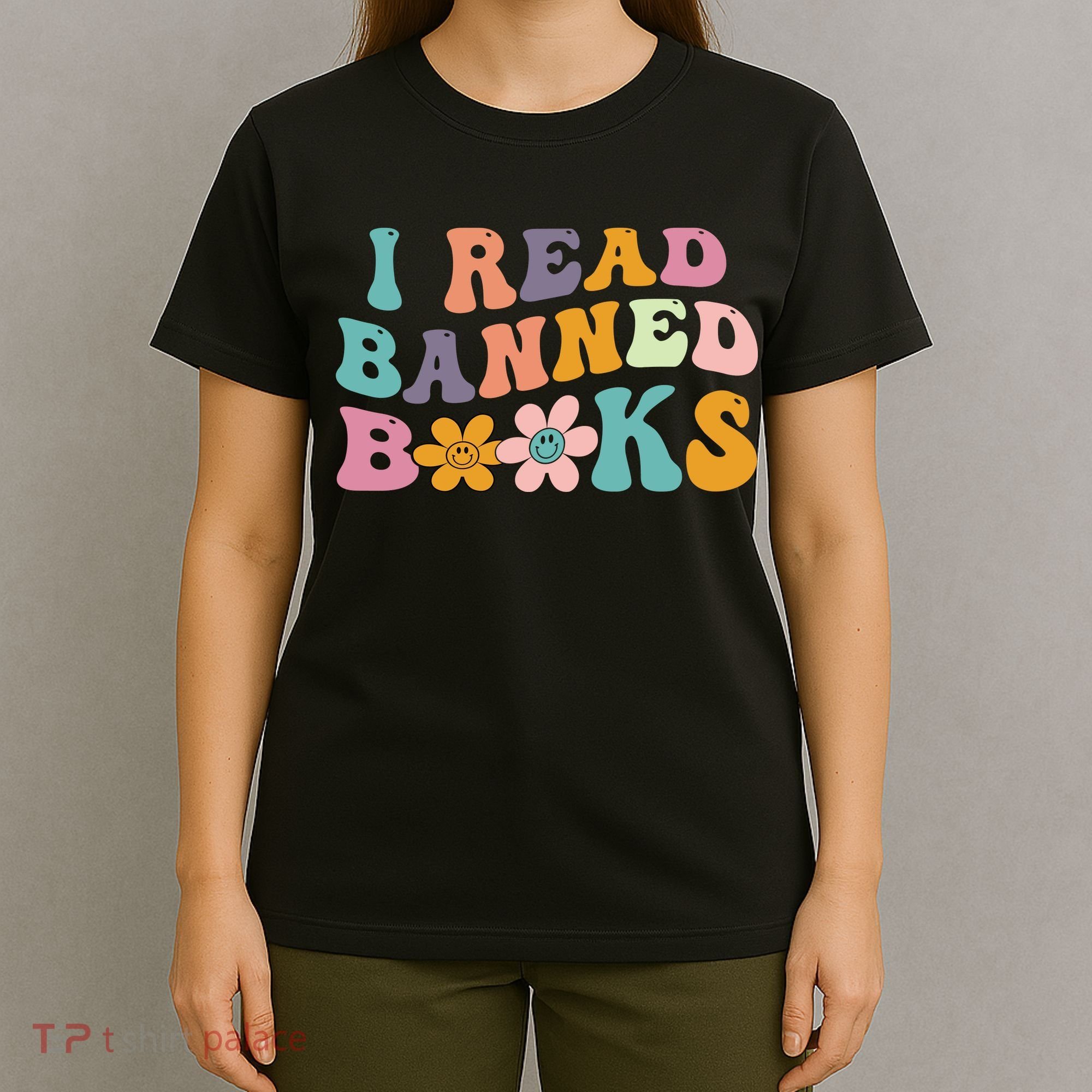 I Read Banned Books Retro Wavy T-Shirt