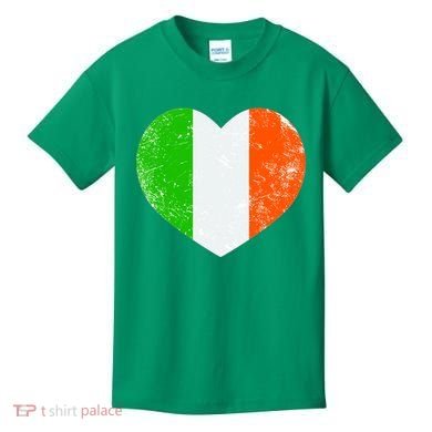 Ireland heart retro flag - St Patricks Day Kids T-Shirt