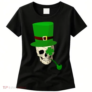 Irish Skull Smoking A Pipe Women's T-Shirt