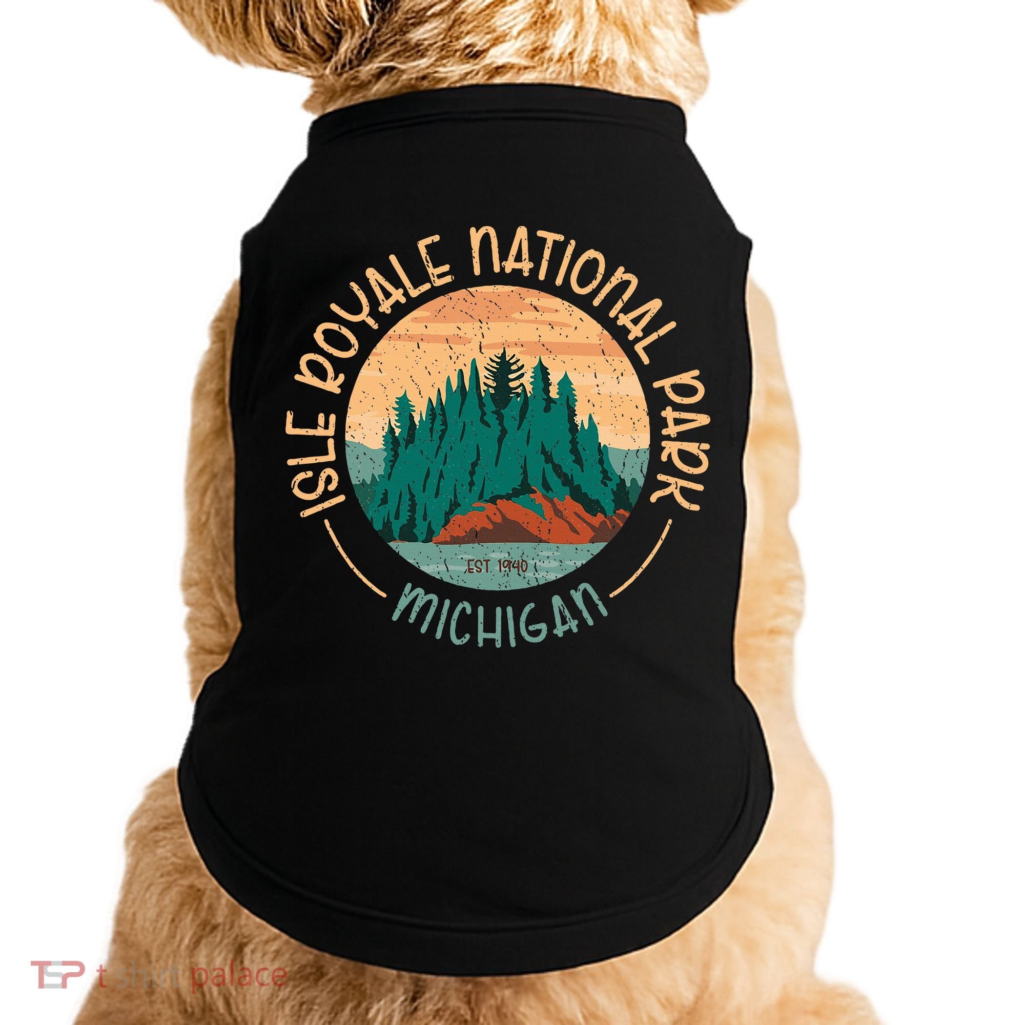 Isle Royale Michigan National Park Moose Sillhouete Doggie Tank