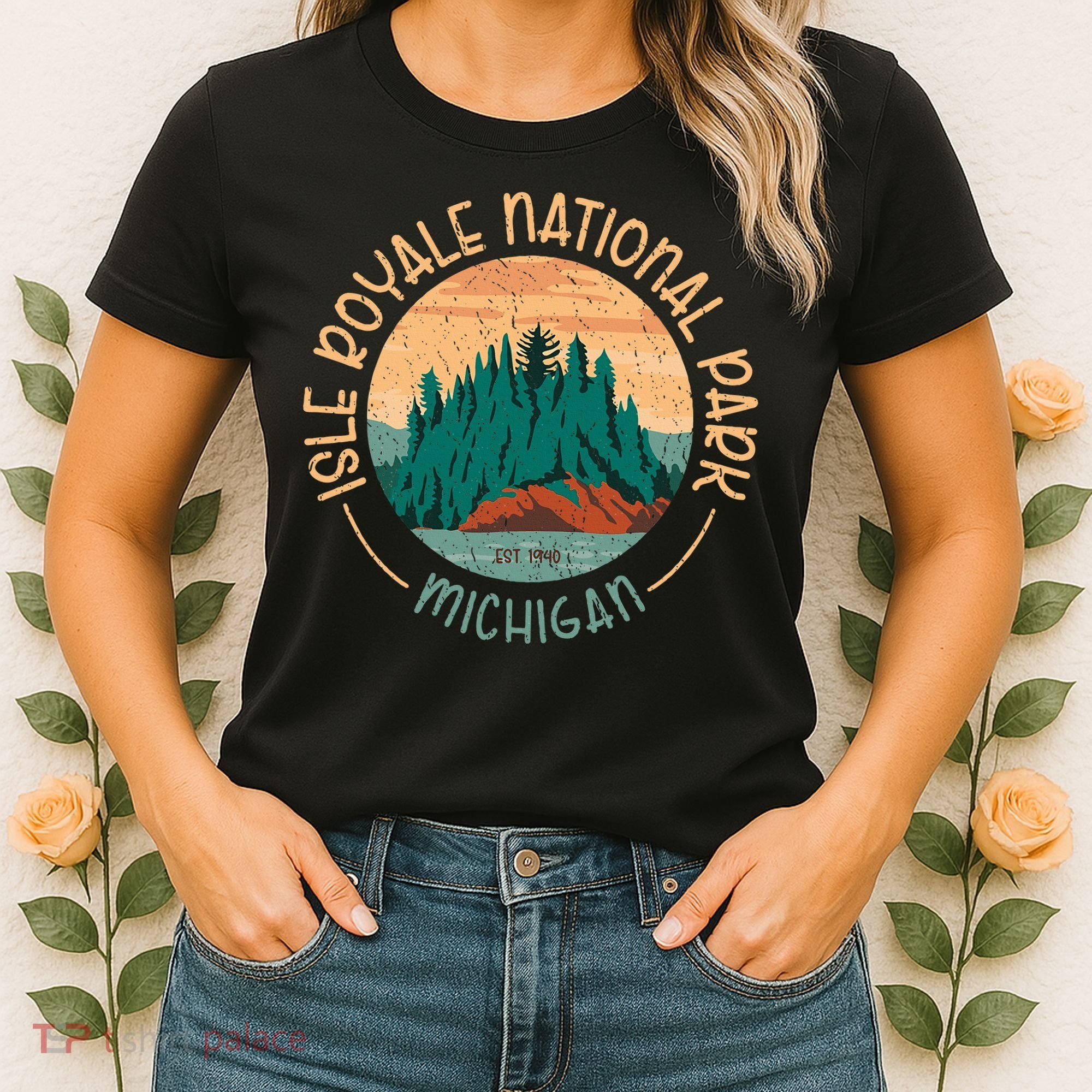 Isle Royale Michigan National Park Moose Sillhouete Women's T-Shirt