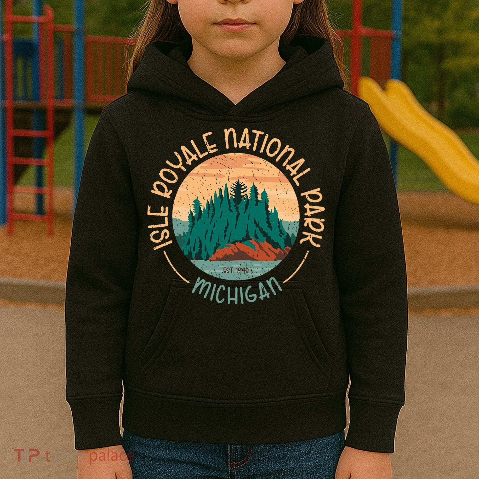 Isle Royale Michigan National Park Moose Sillhouete Kids Hoodie