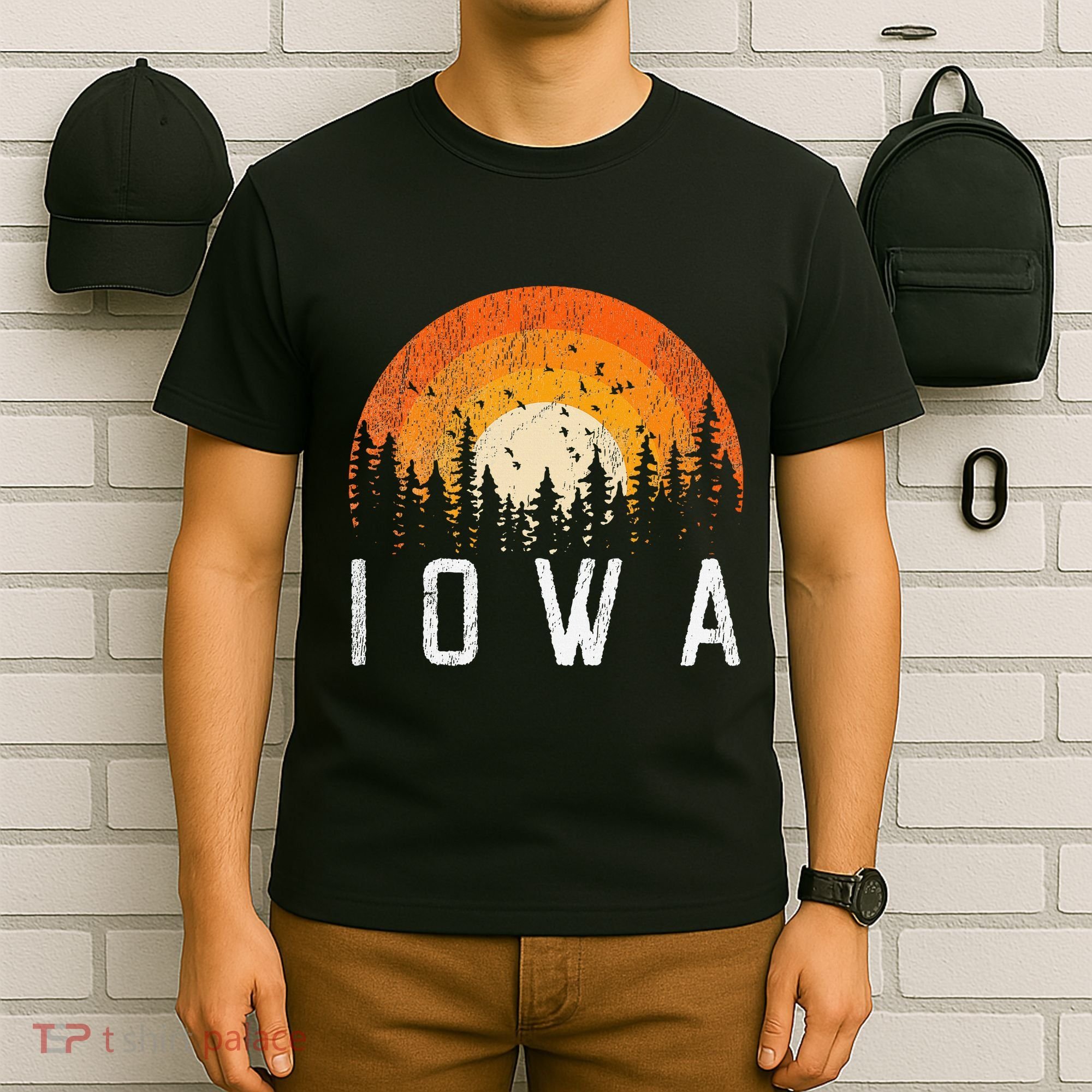 Iowa Retro Style Vintage 70s 80s 90s T-Shirt