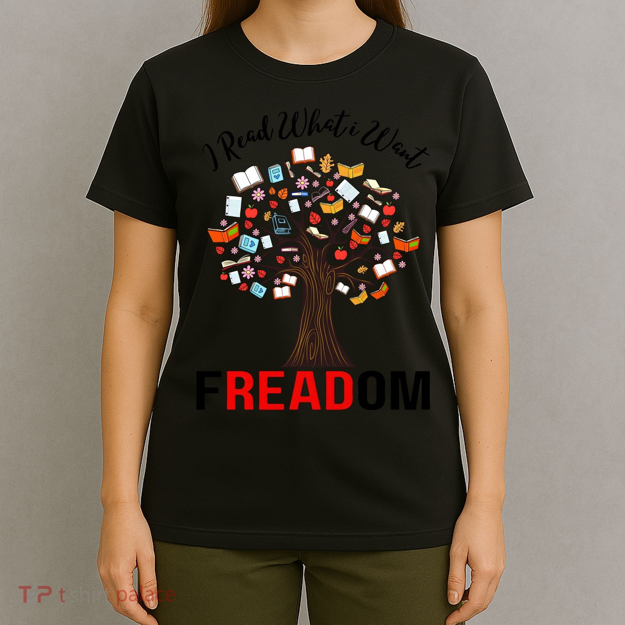 I Read What I Want Banned Books Week Librarian T-Shirt