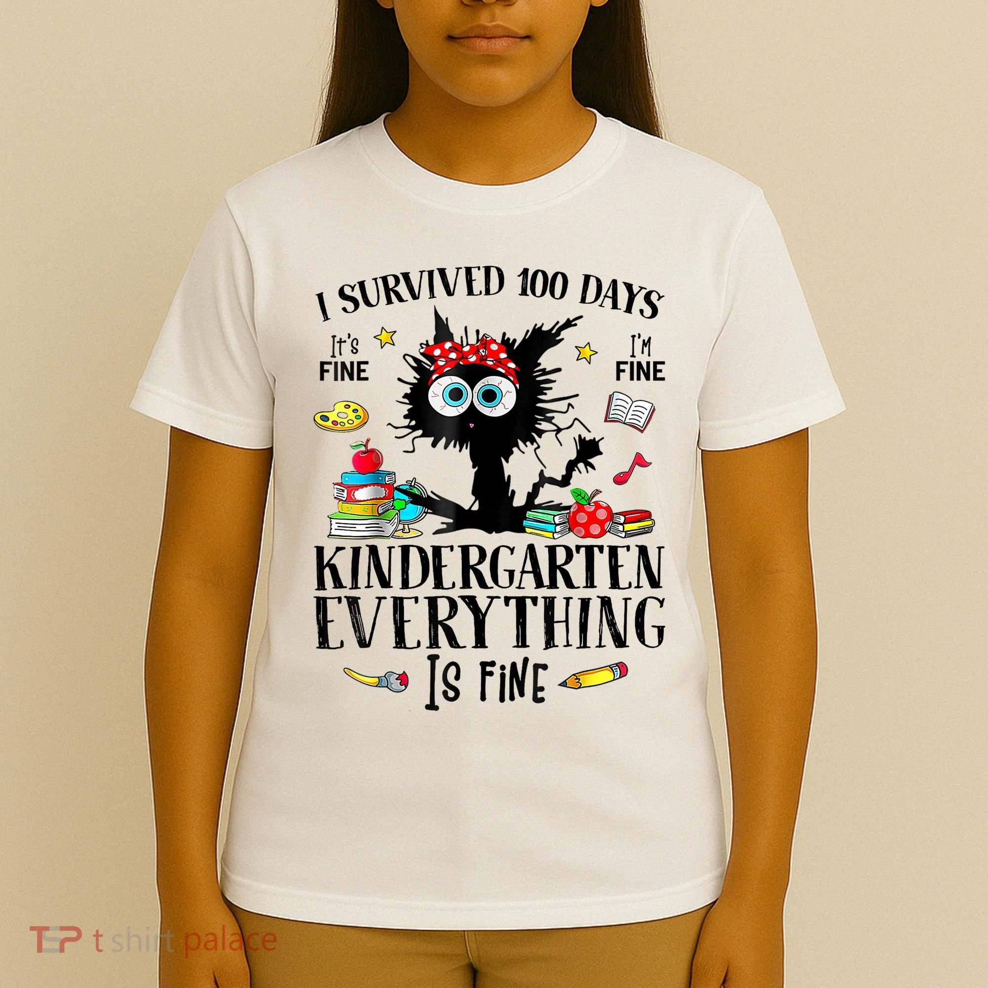 I Survived 100 Days Of Kindergarten Teacher & Student Funny Cat T-Shirt
