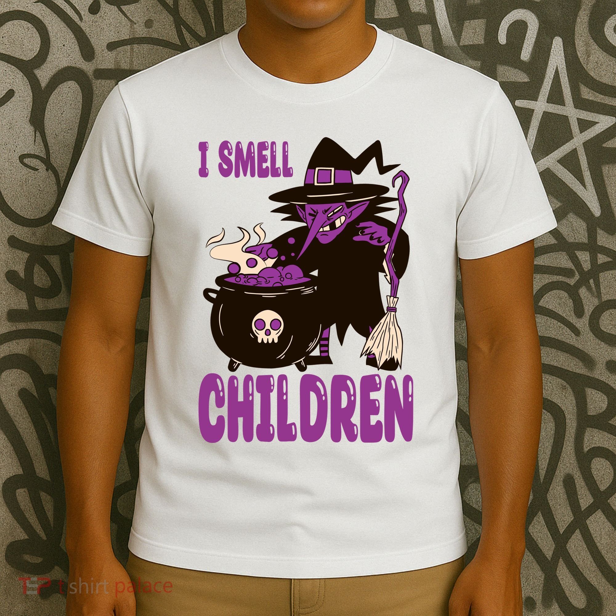 I Smell Children Funny Halloween Witch T-Shirt