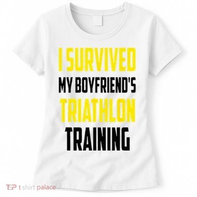 I Survived My BoyfriendS Triathlon Training Triathlete Women's T-Shirt