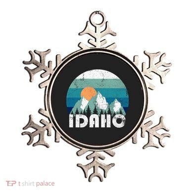 Idaho State Retro Vintage Cool Gift Ornament