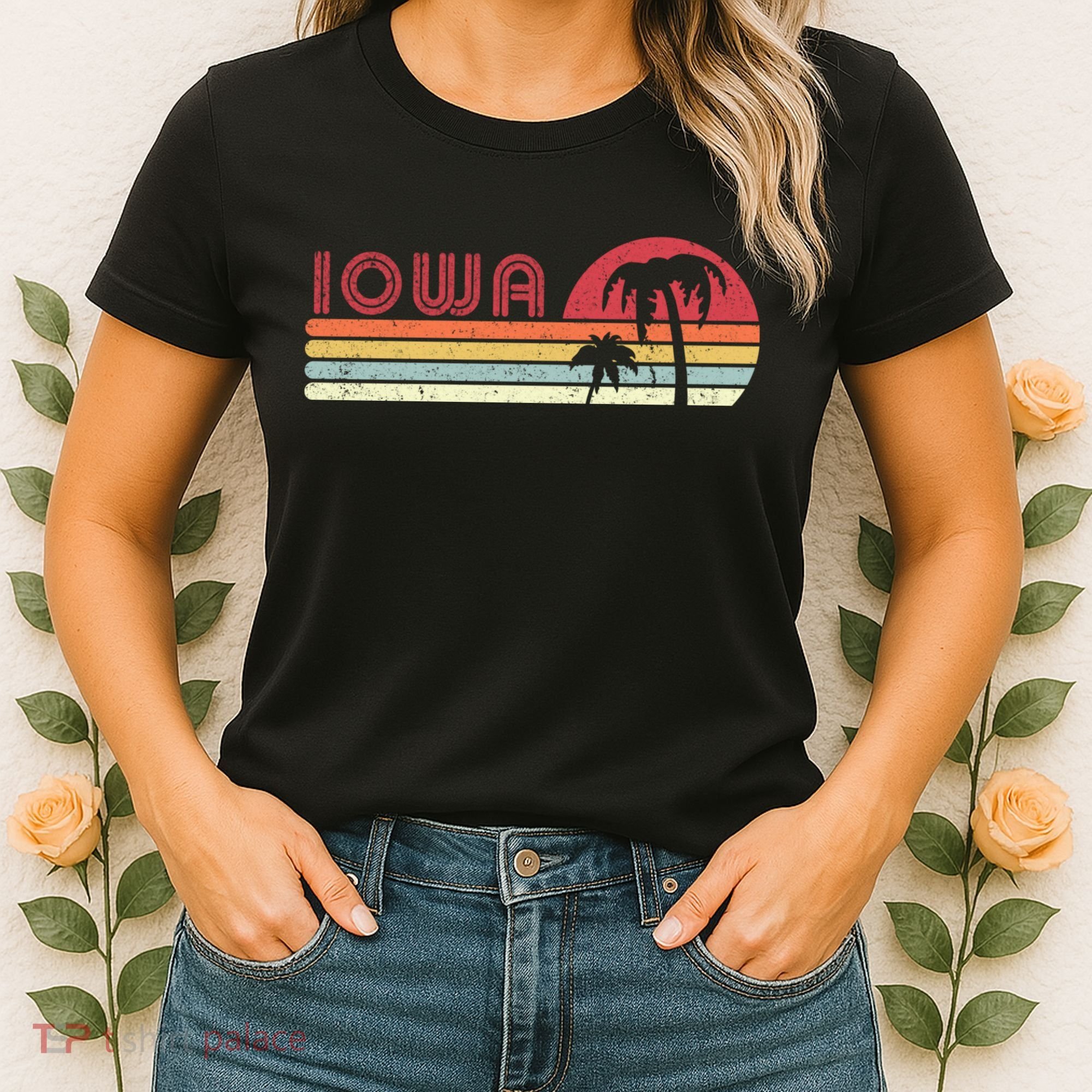 Iowa Shirt. Retro Style IA, USA Women's T-Shirt