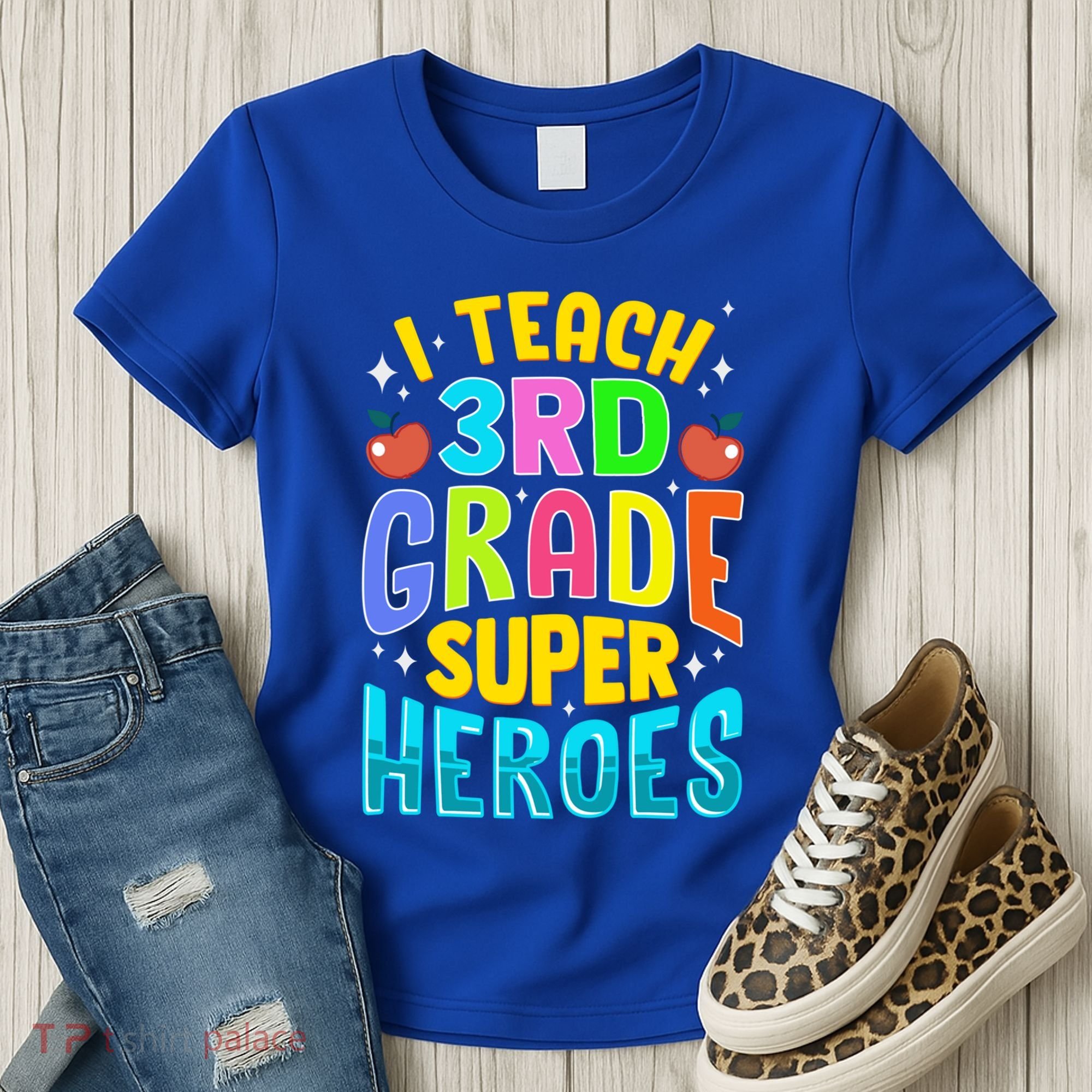 I Teach 3Rd Grade Superheroes Third Grade Teacher Great Gift Women's T-Shirt