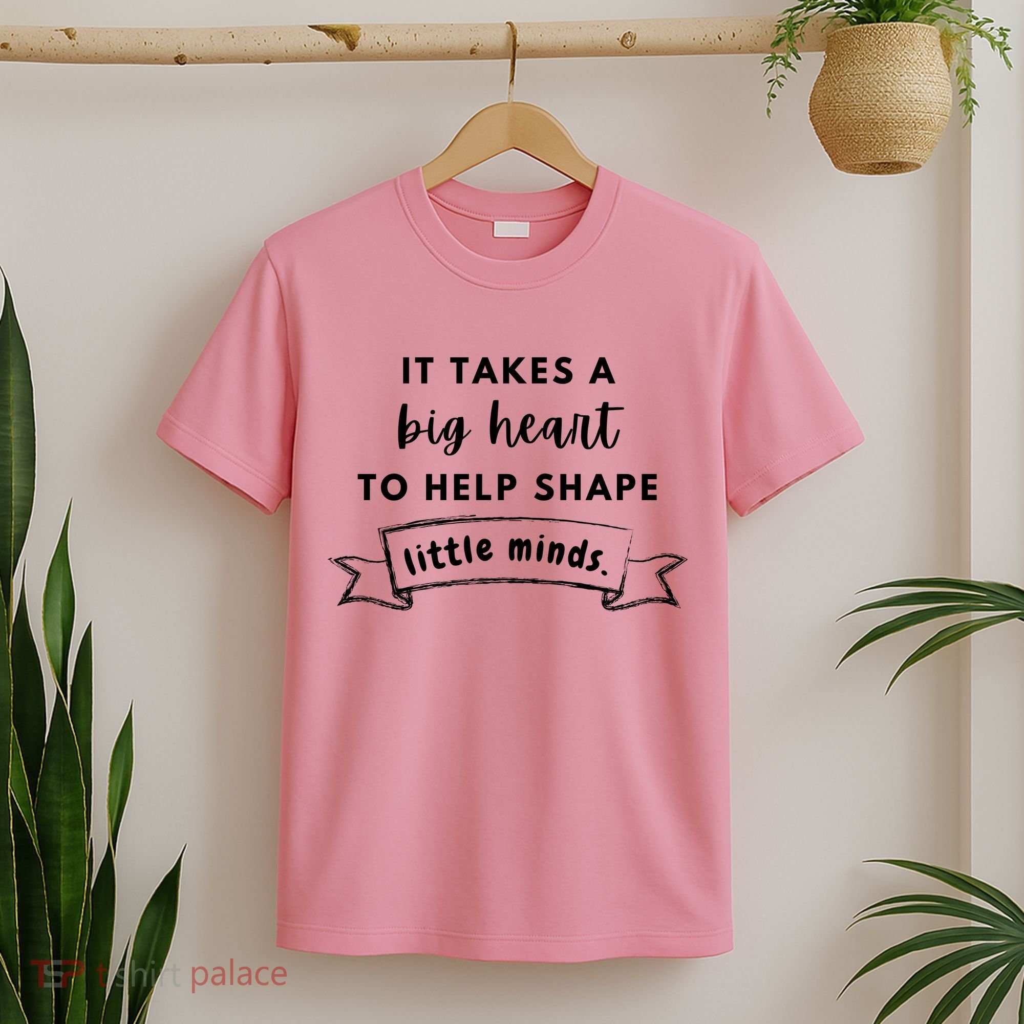 It Takes A Big Heart To Help Shape Little Minds Cute Teacher Gift T-Shirt