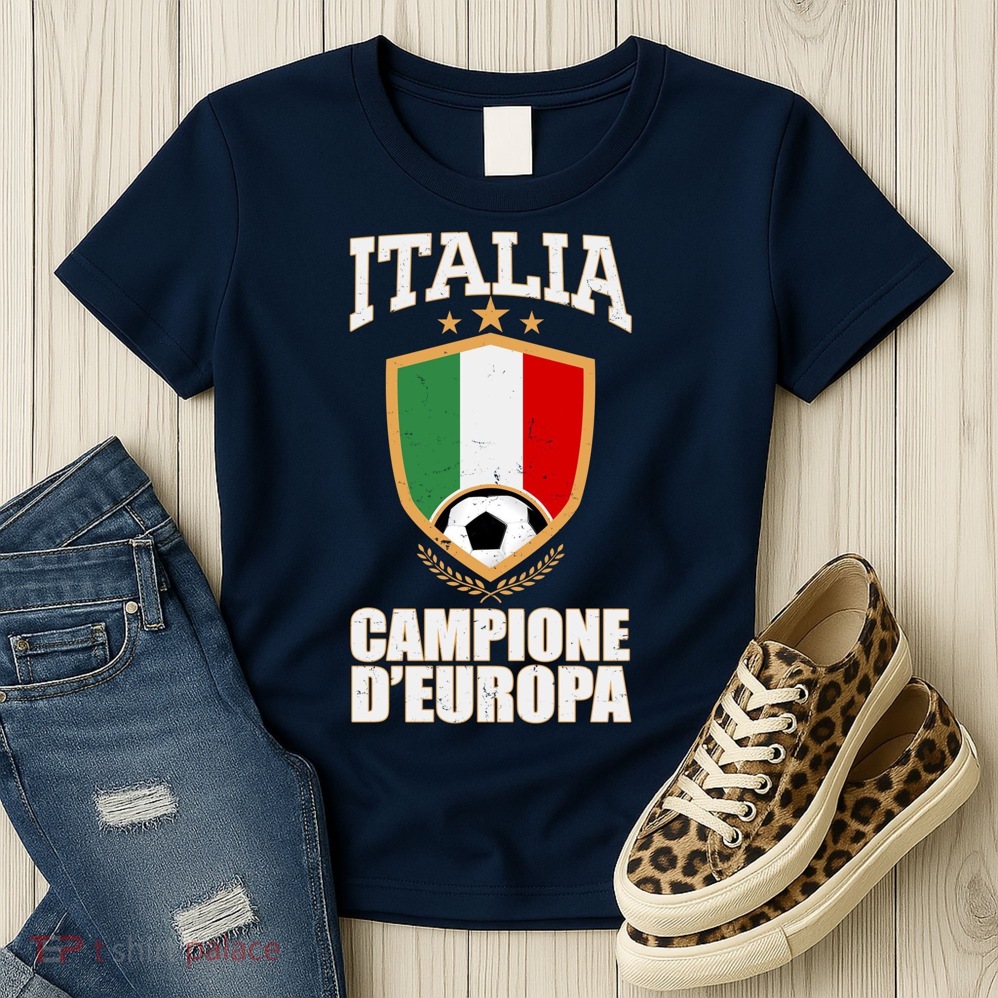 Italia Campione D'Europa Soccer Flag Shield Logo Women's T-Shirt