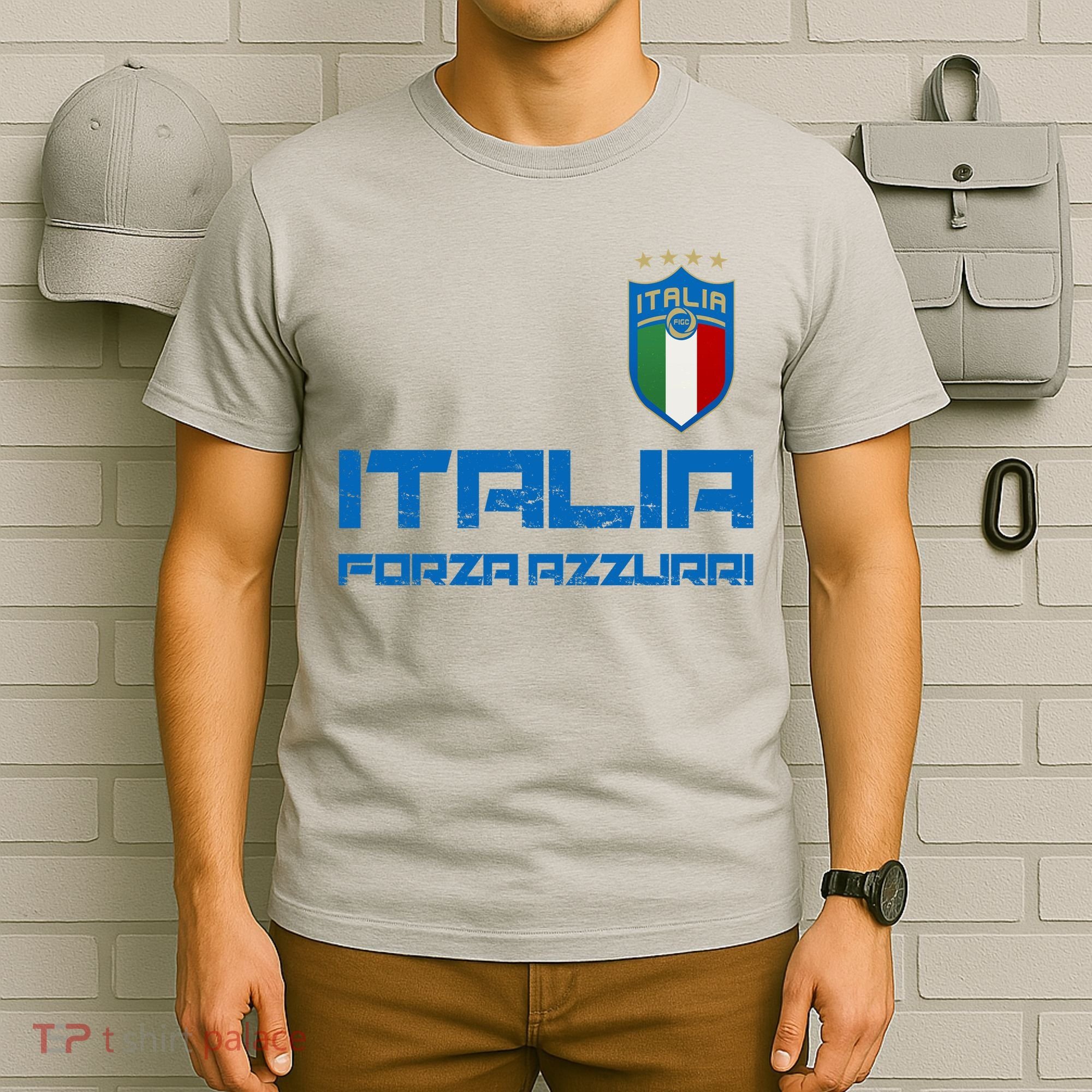 Italia Forza Azzurri Soccer FutbolItaly Flag Logo T-Shirt
