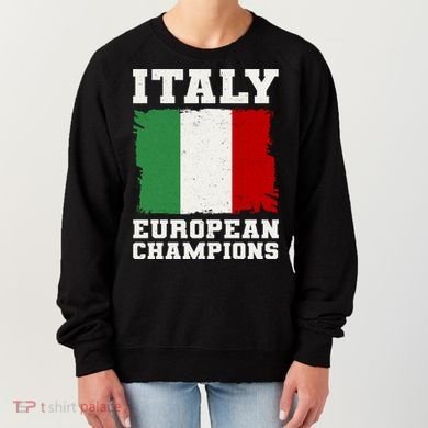 Italy Europeon Champions Distressed Flag Women's Sweatshirt