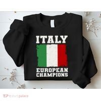 Italy Europeon Champions Distressed Flag Sweatshirt thumb 2