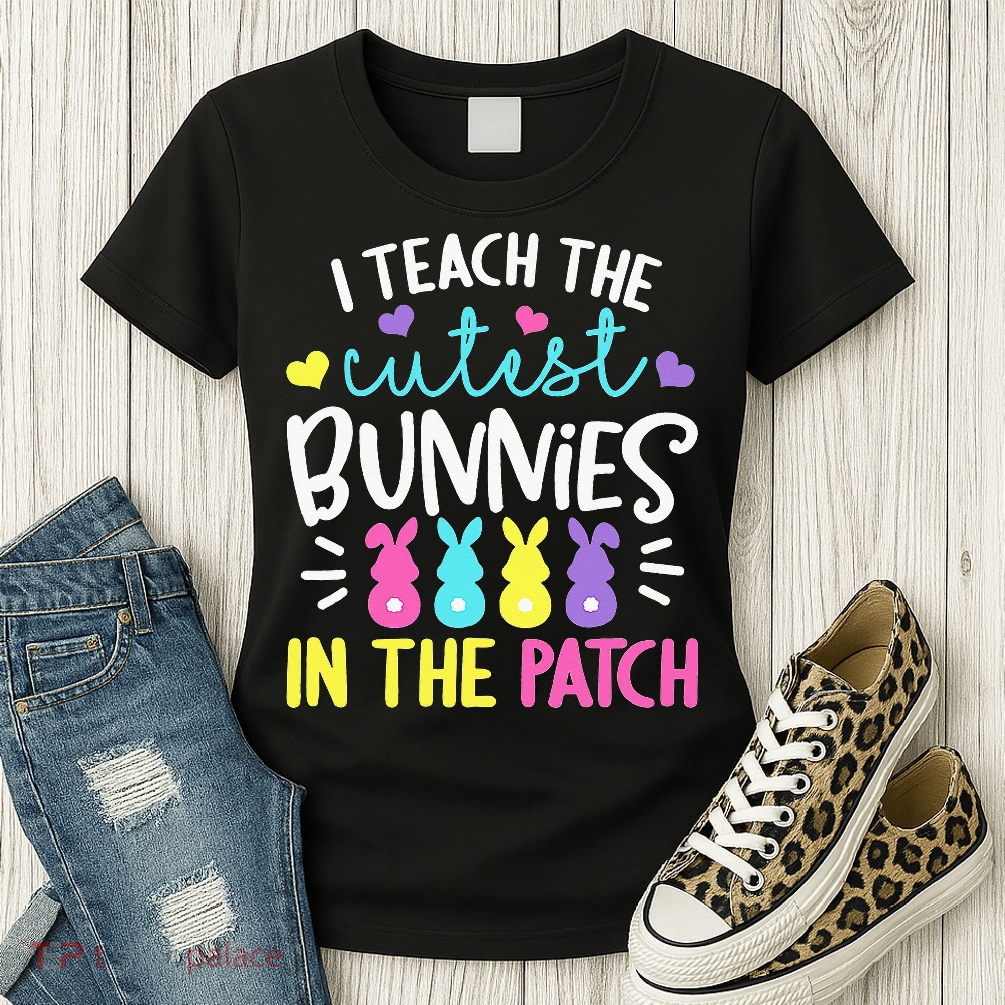 I Teach Cutest Bunnies In Patch Easter Teacher Cute Women's T-Shirt