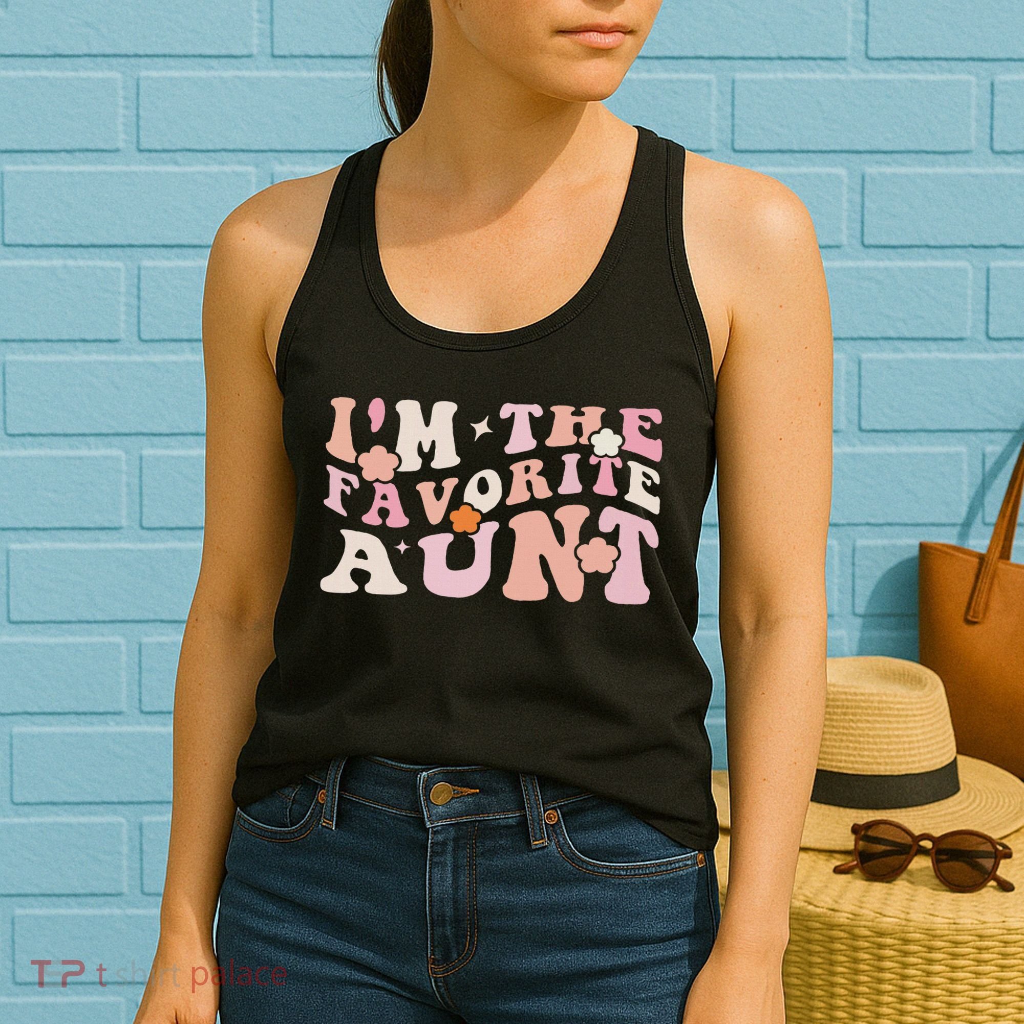 I'm The Favorite Aunt Cute Newborn Family Mothers Day Groovy Women's Tank Top