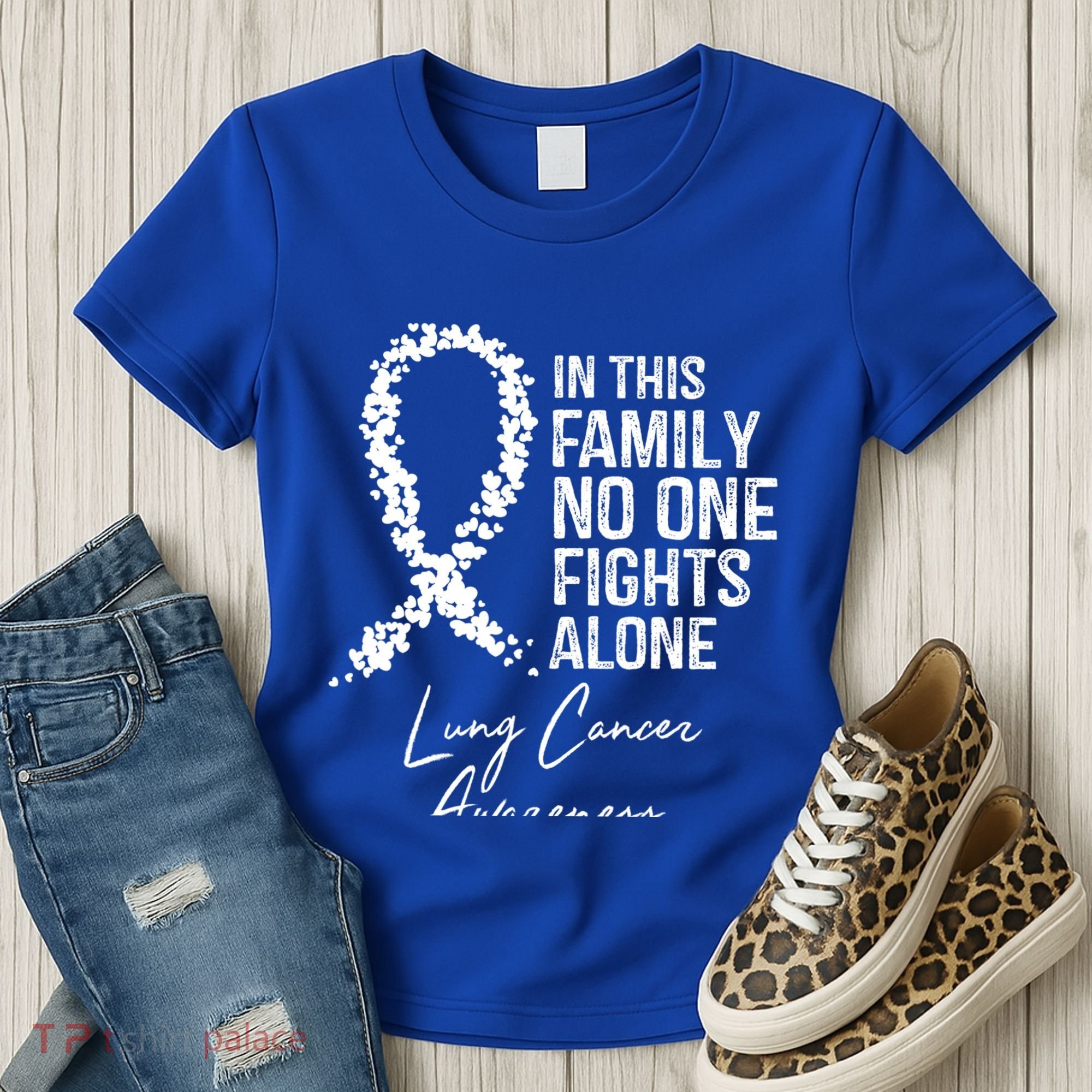 In This Family No One Fights Alone Gift Lung Cancer Women's T-Shirt