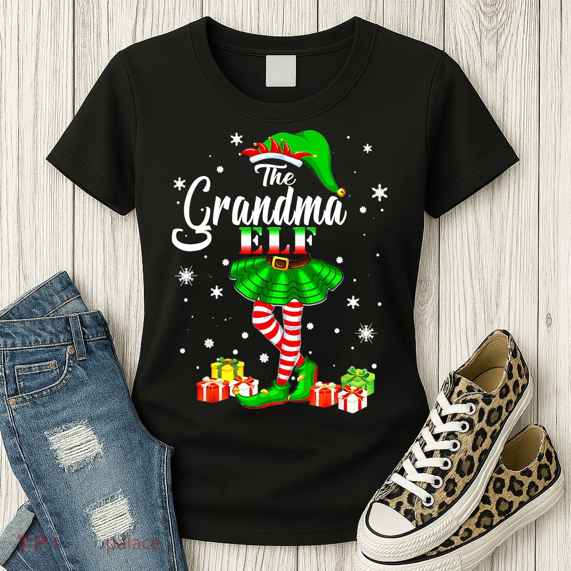 I'm The Grandma Elf Matching Family Christmas Party Women's T-Shirt