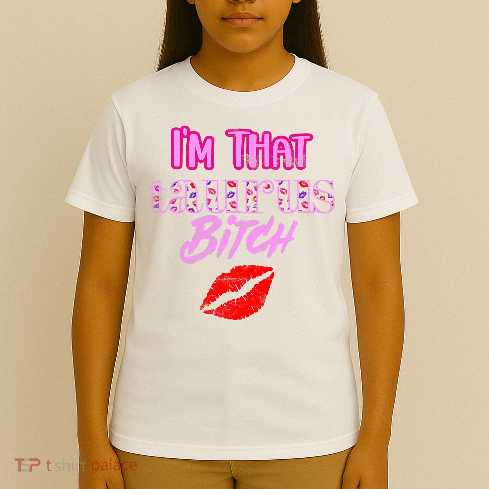 I'm That Taurus Girl Funny Astrology Zodiac Vibes  T-Shirt