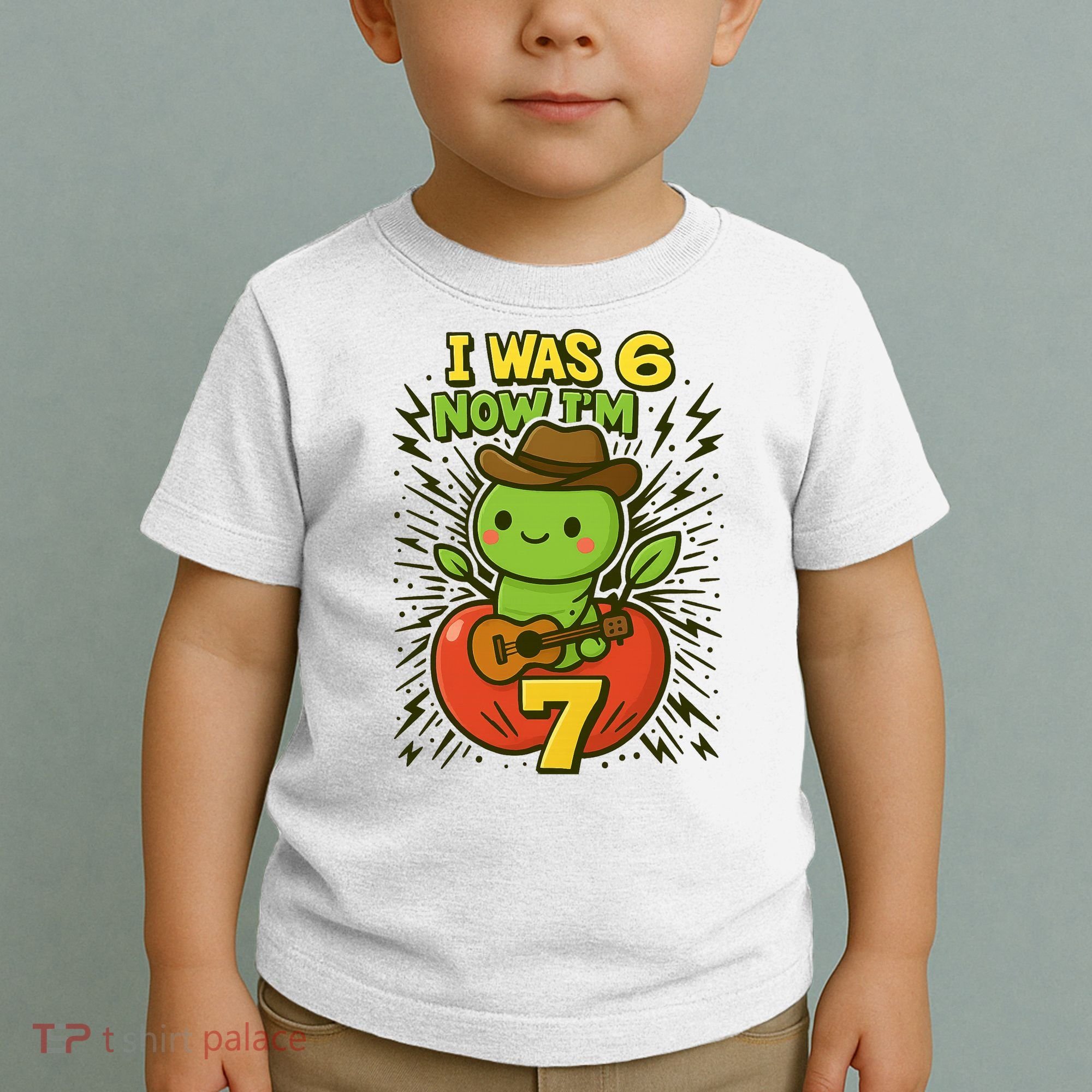 I Was 6, Now I'm 7 Years Old 6-7 Meme 7th Birthday Toddler T-Shirt
