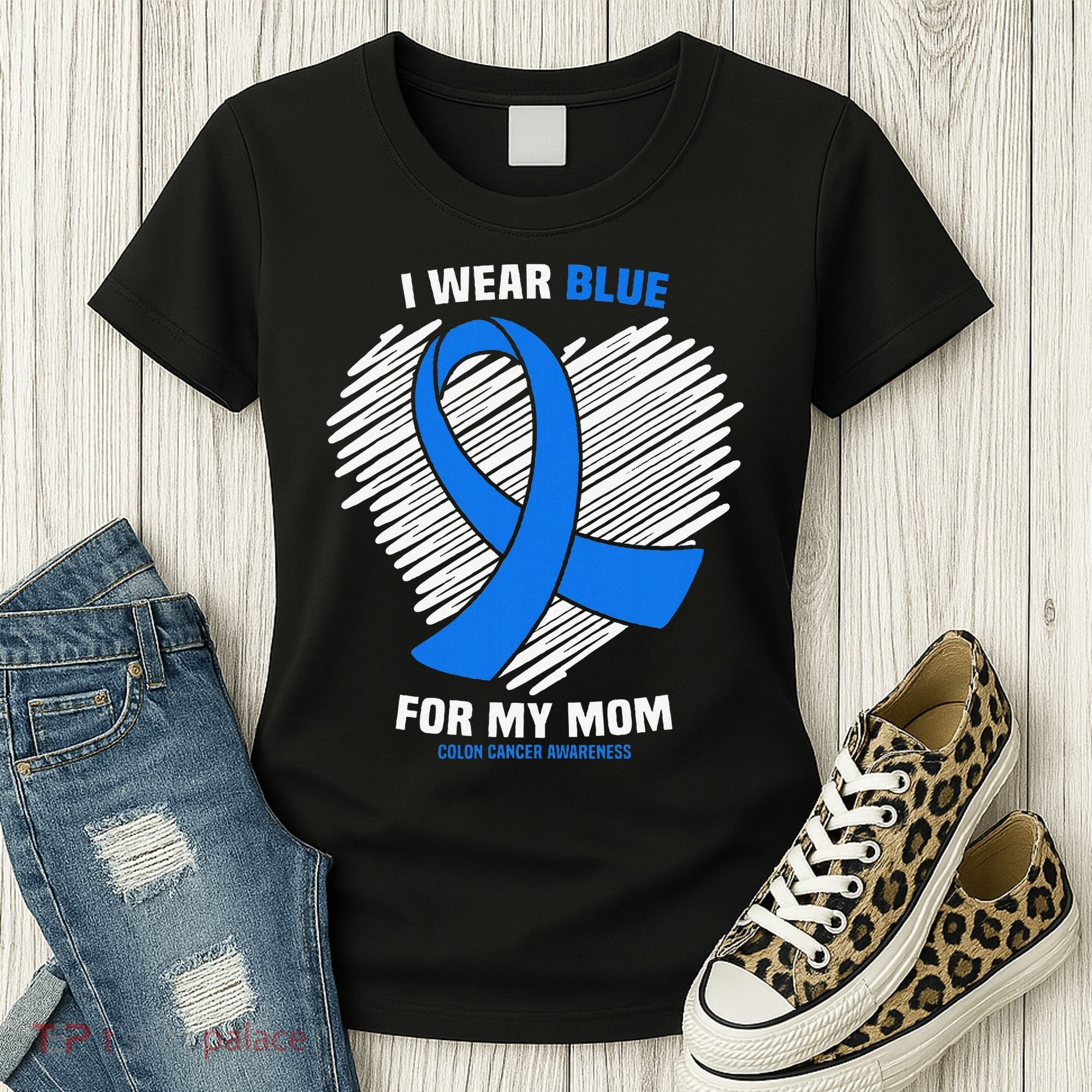 I Wear Blue For My Mom Colon Cancer Awareness Women's T-Shirt