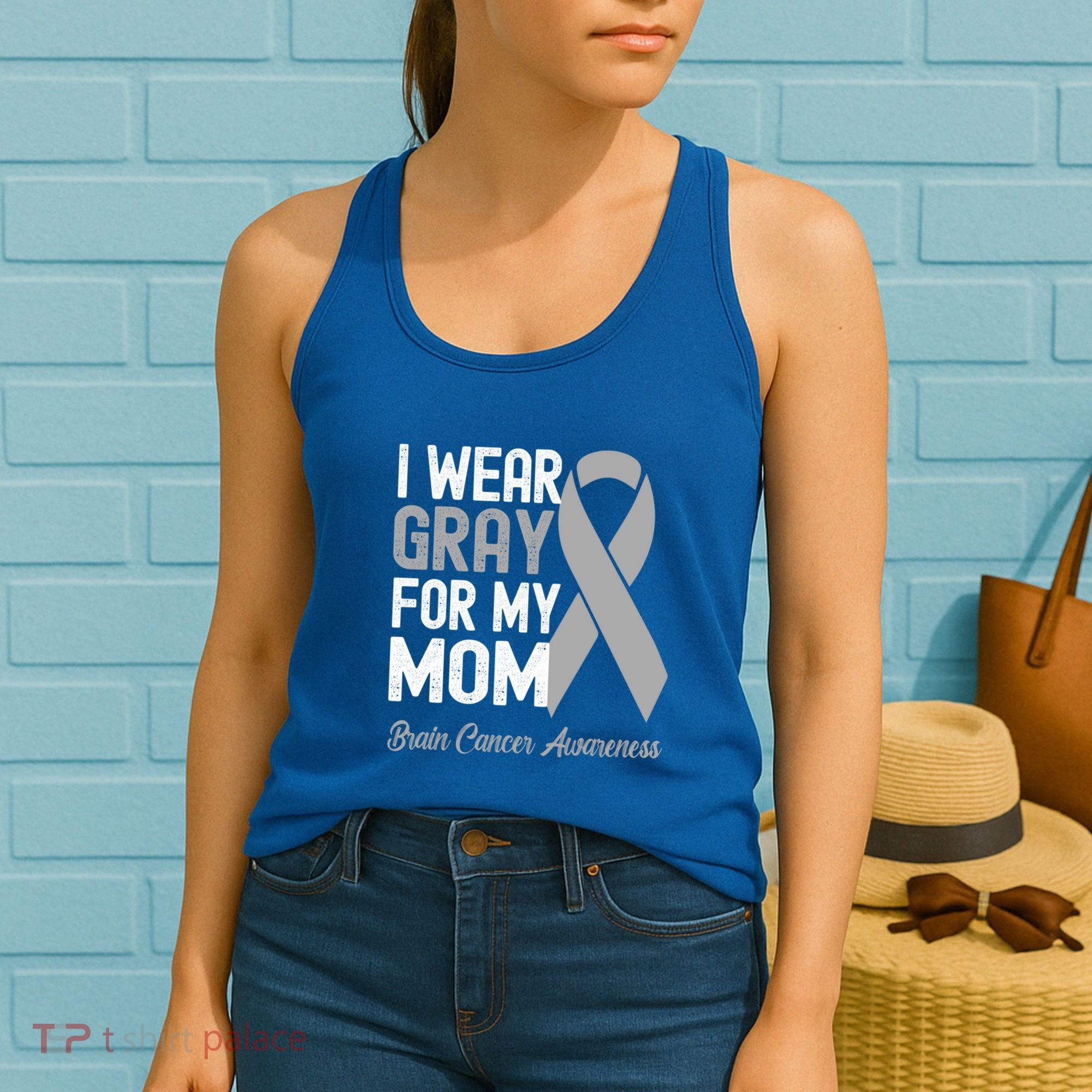 I Wear Gray For My Mom Brain Cancer Awareness Cool Gift Women's Tank Top