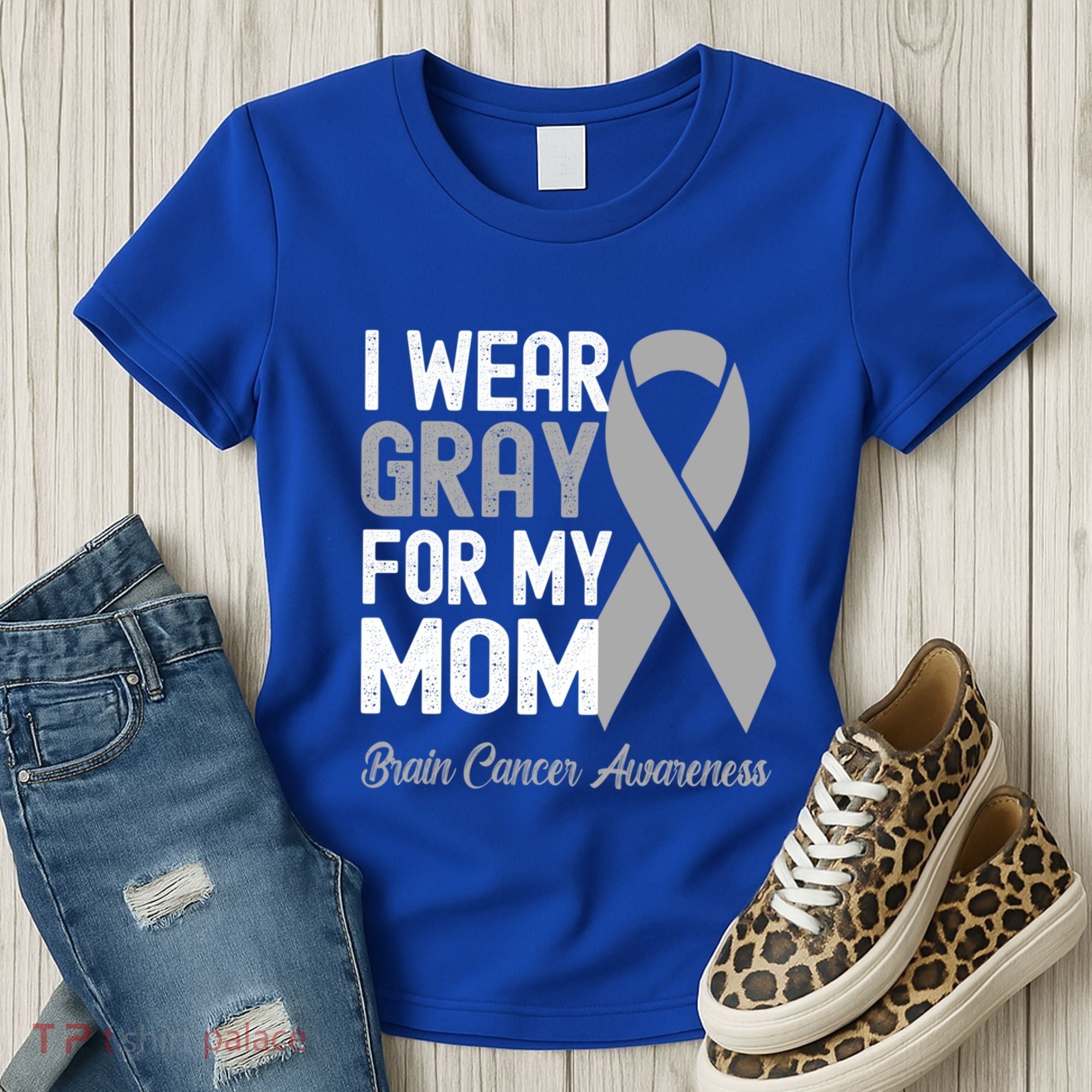 I Wear Gray For My Mom Brain Cancer Awareness Cool Gift Women's T-Shirt