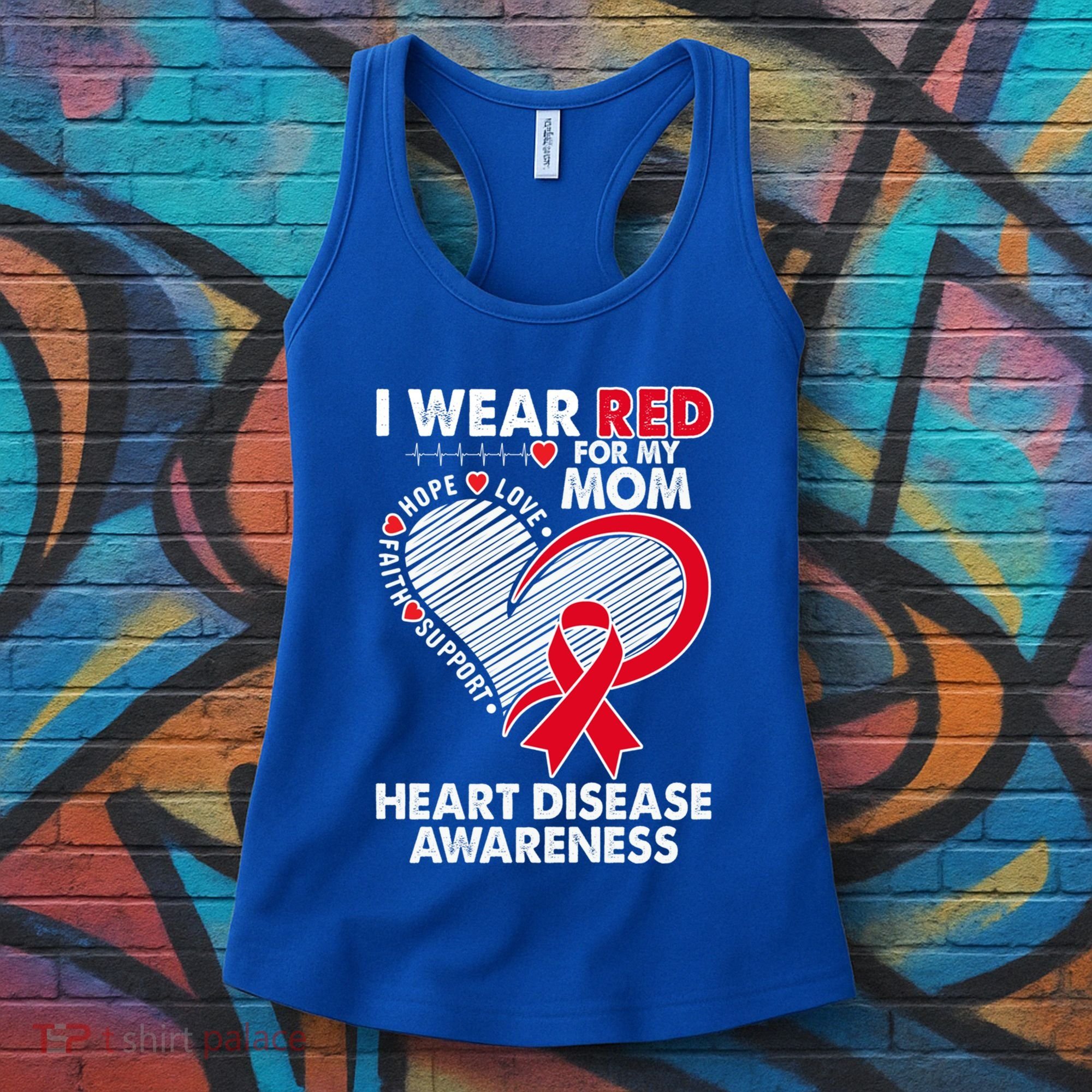 I Wear Red For My Mom Heart Disease Awareness Chd Survivors Gift Women's Tank Top