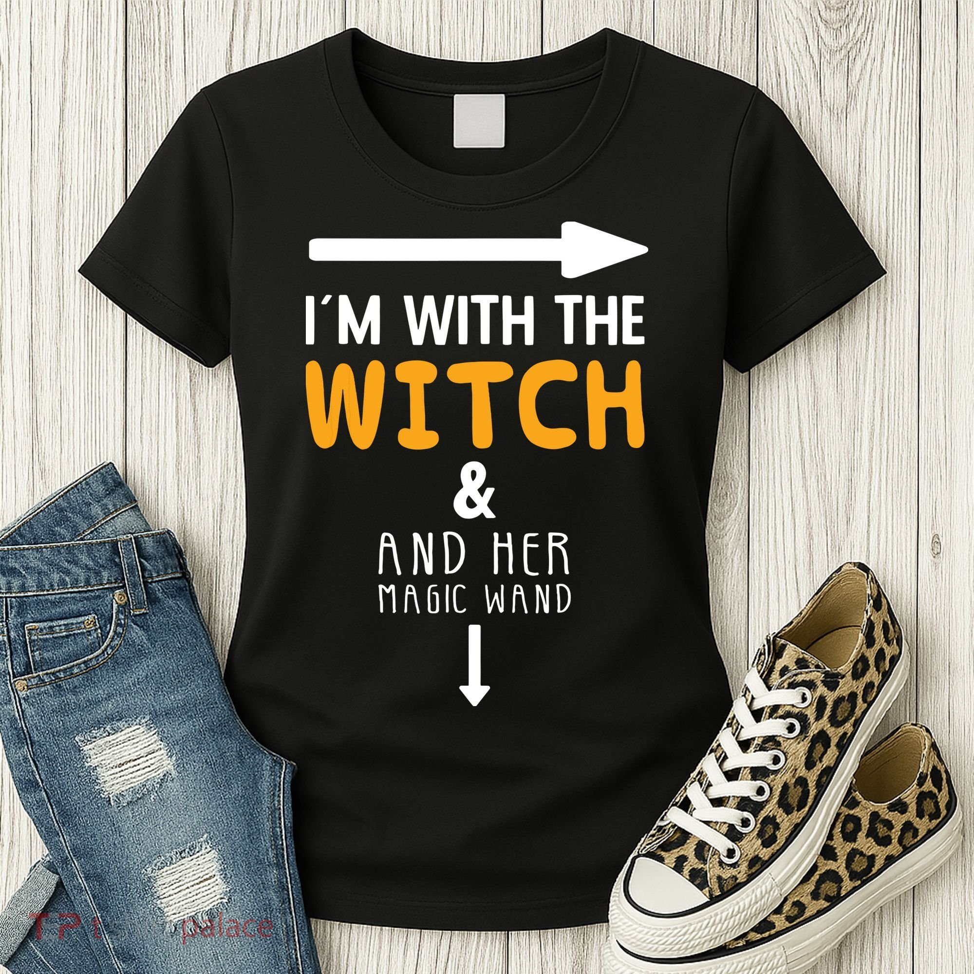 Im With The Witch Couples Costume For Halloween Women's T-Shirt