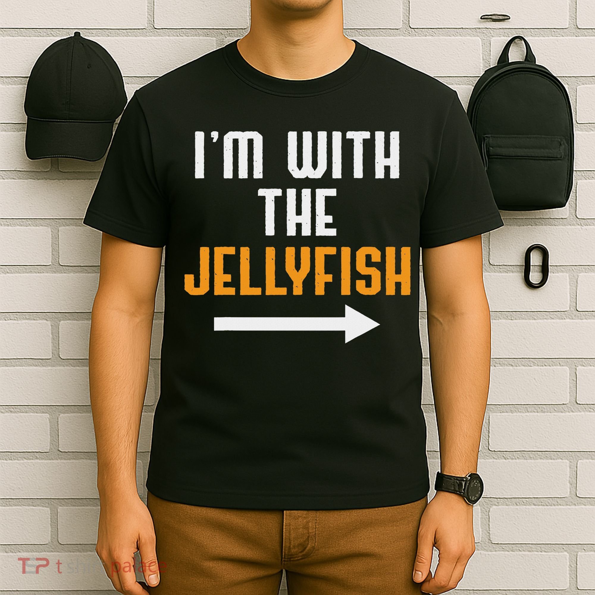 I'm With The Jellyfish Costume Funny Halloween Couple T-Shirt