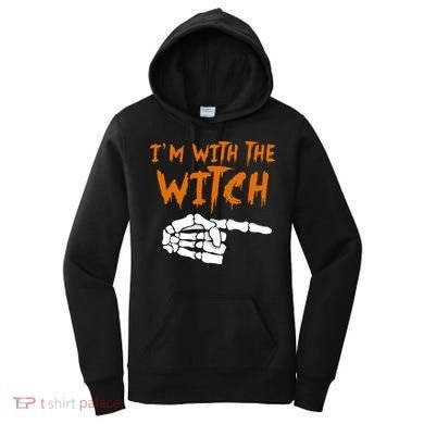 Im With The Witch Funny Matching Halloween Couples Costume Gift Women's Hoodie