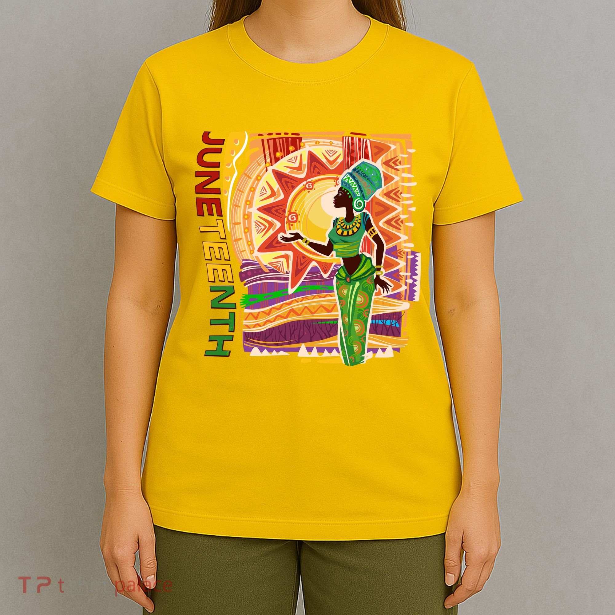 Juneteenth African American Woman African Patterns T-Shirt