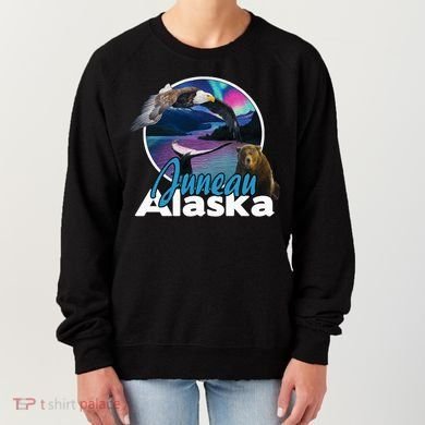 Juneau Alaska Aurora Borealis Eagle Bear Whale Souvenir Cute Gift Women's Sweatshirt