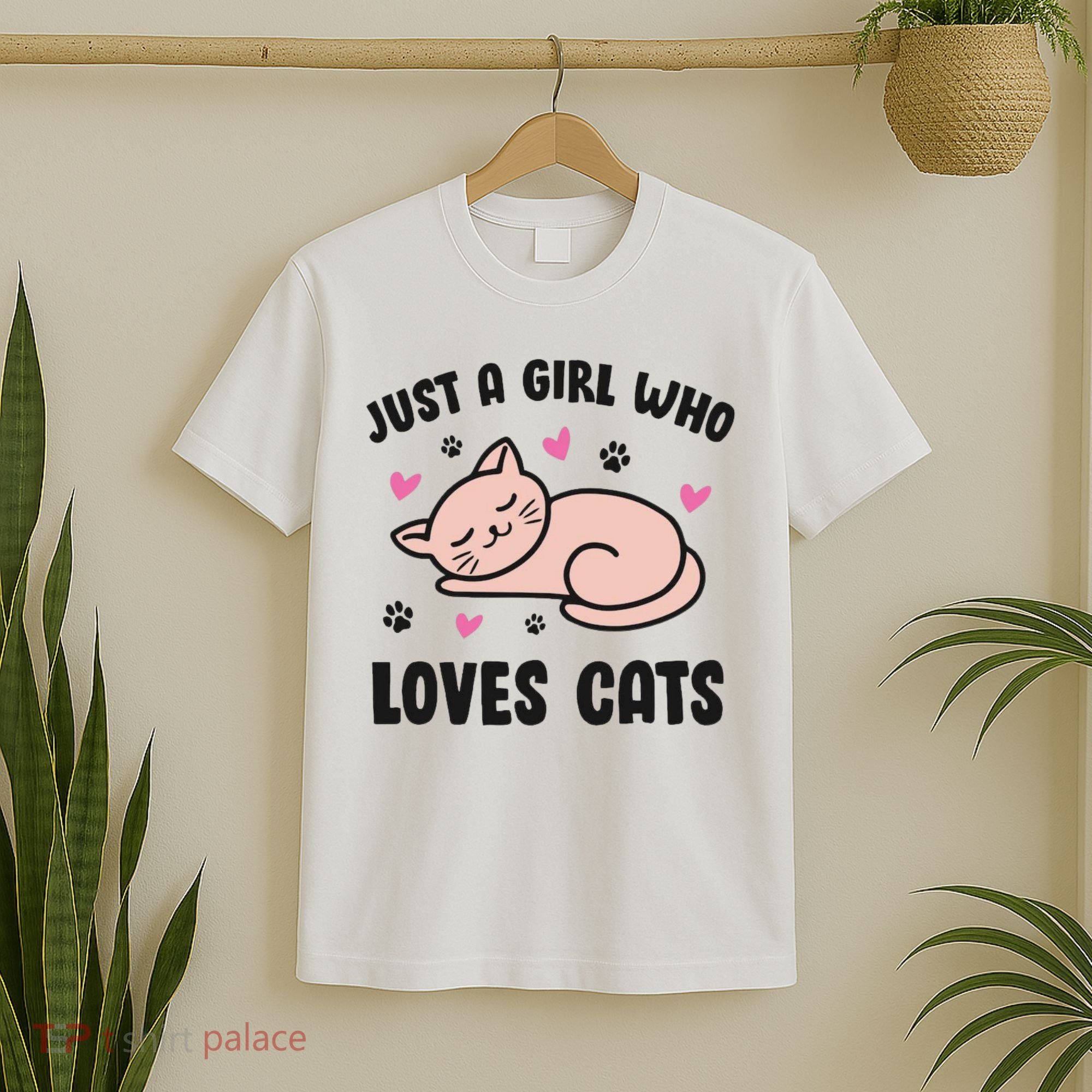 Just A Girl Who Loves Cats T-Shirt