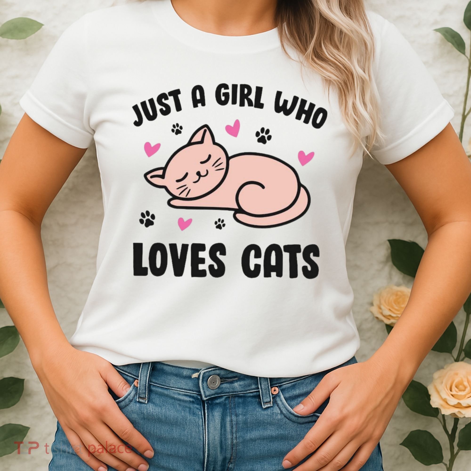 Just A Girl Who Loves Cats Women's T-Shirt