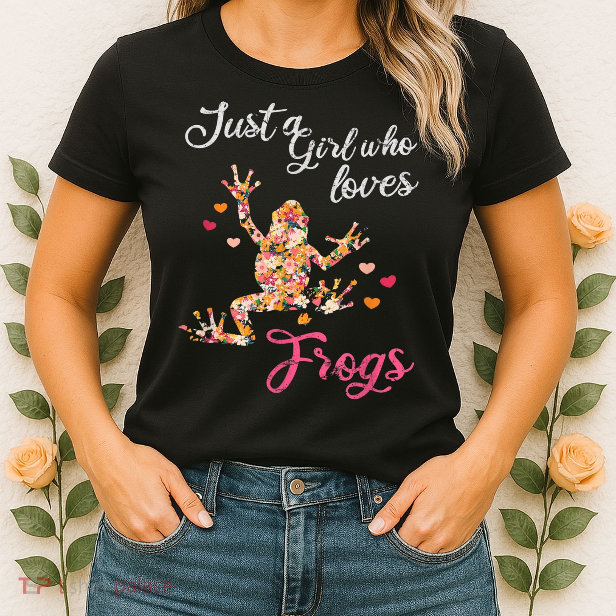 Just A Girl Who Loves Frogs Women's T-Shirt