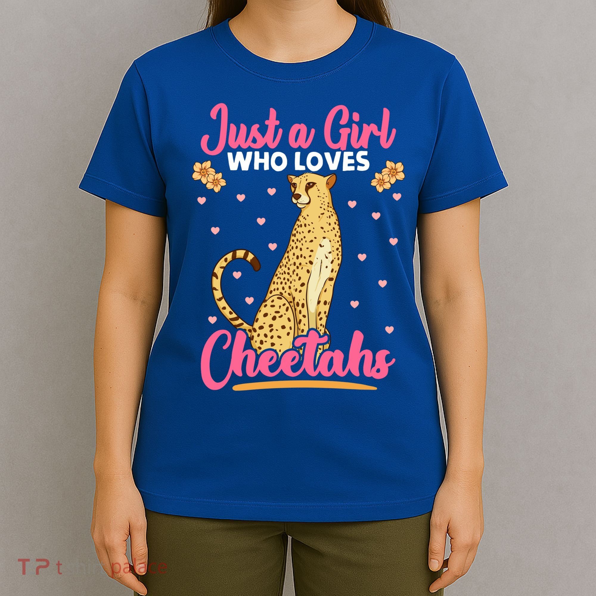 Just A Girl Who Loves Cheetahs African Savanna Zookeeper Gift T-Shirt