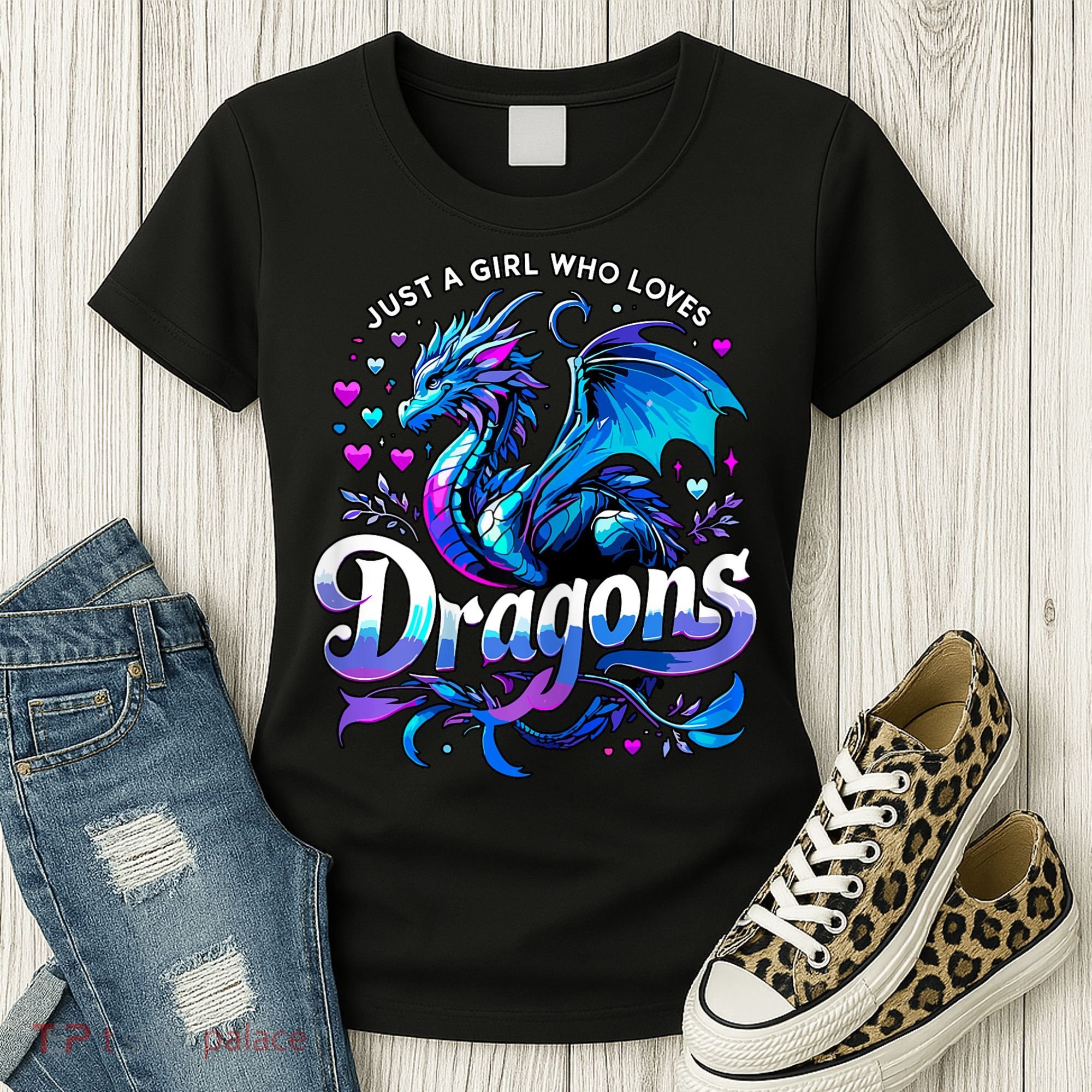Just A Girl Who Loves Dragons Women's T-Shirt