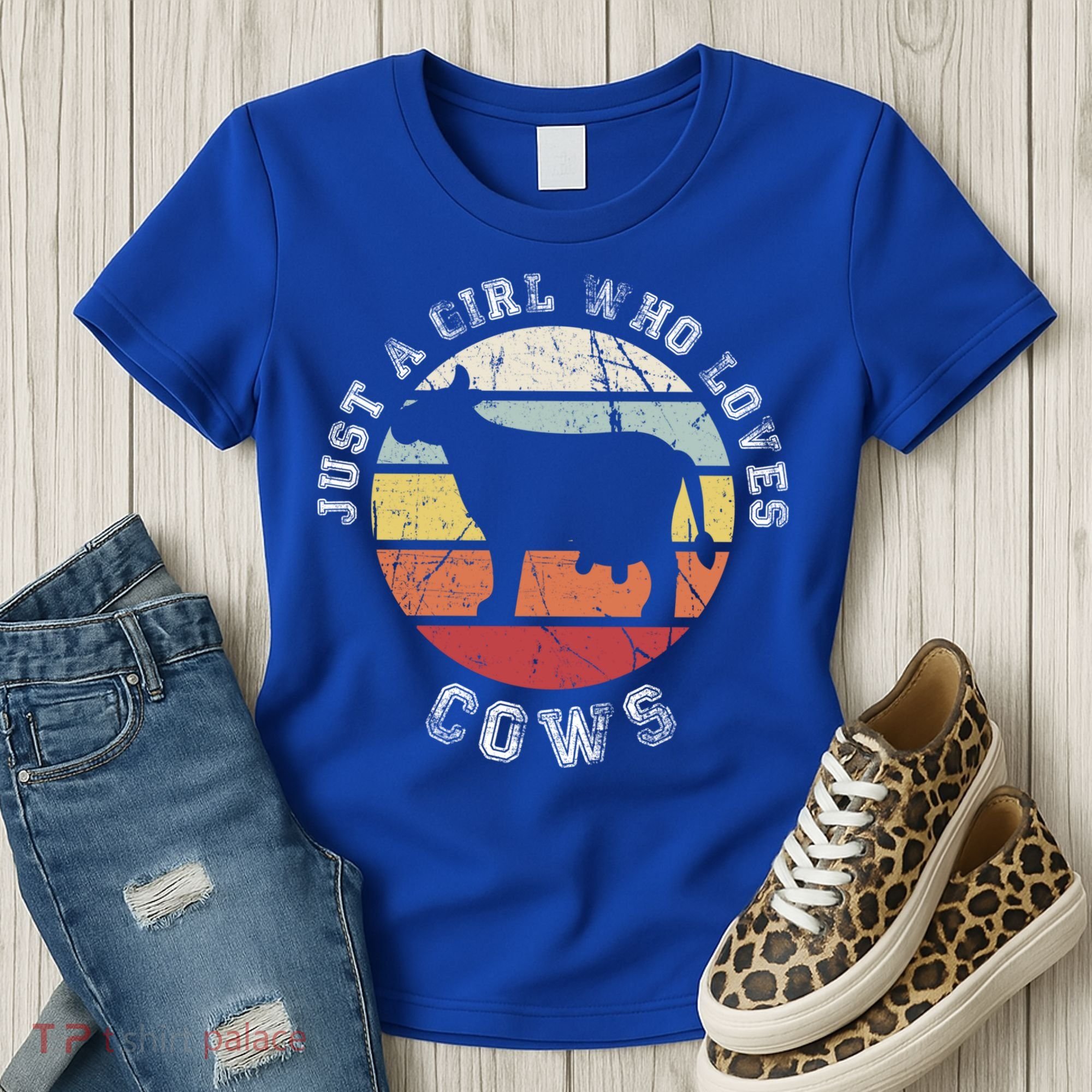 Just A Girl Who Loves Cows Gift Women's T-Shirt