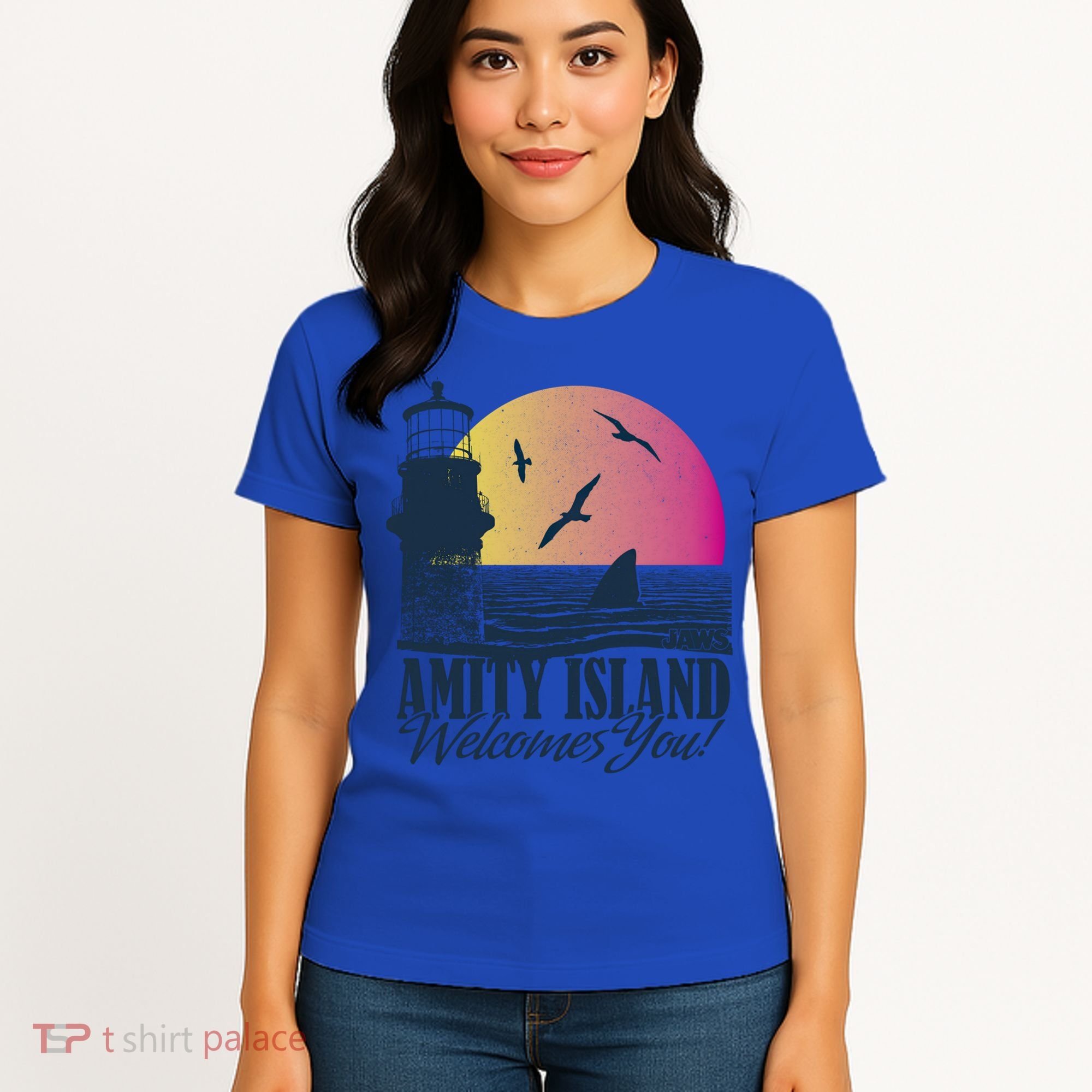 Jaws Amity Island Welcomes You Sunset Great Gift Women's T-Shirt
