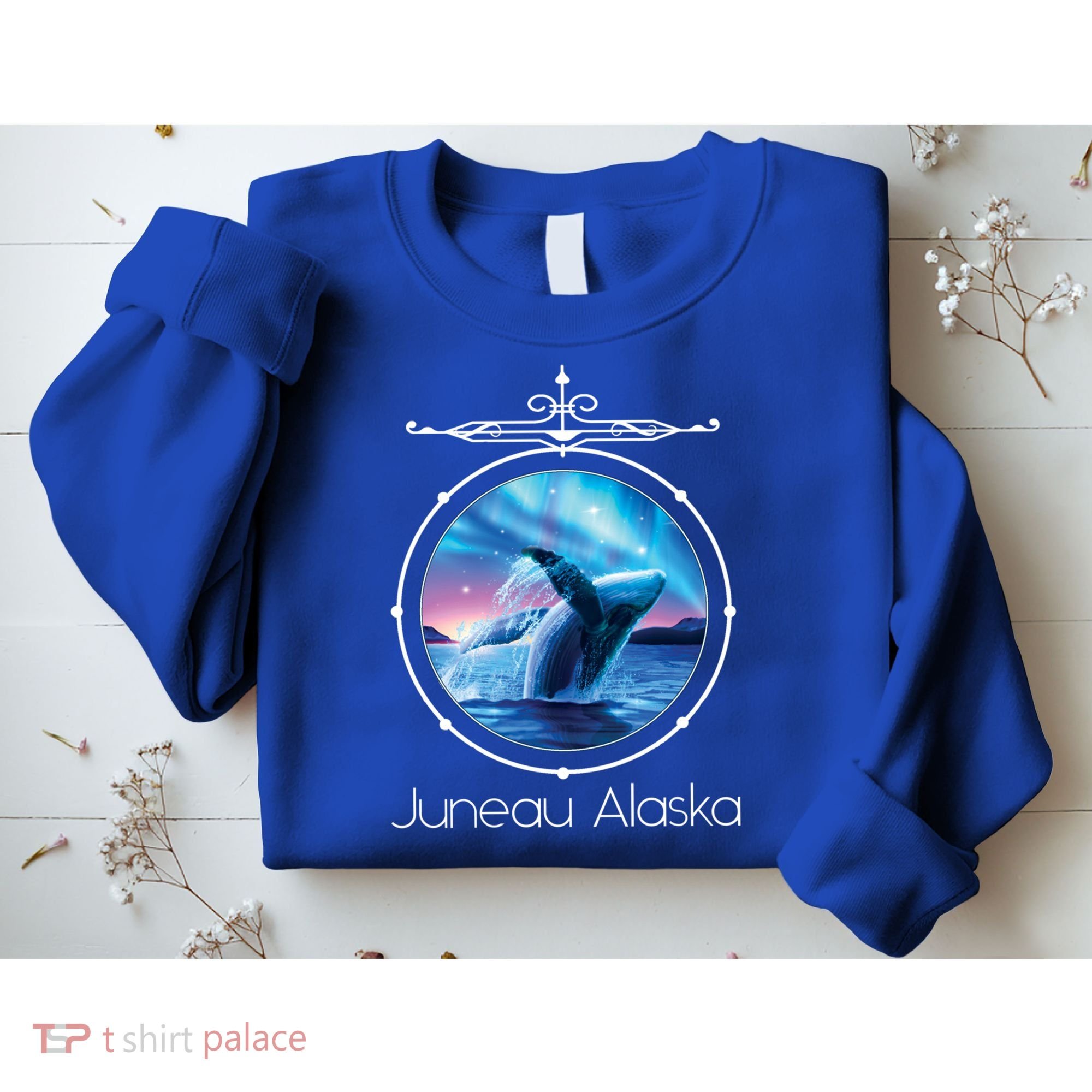 Juneau Alaska Whale Watching Aurora Borealis Souvenir Gift Sweatshirt