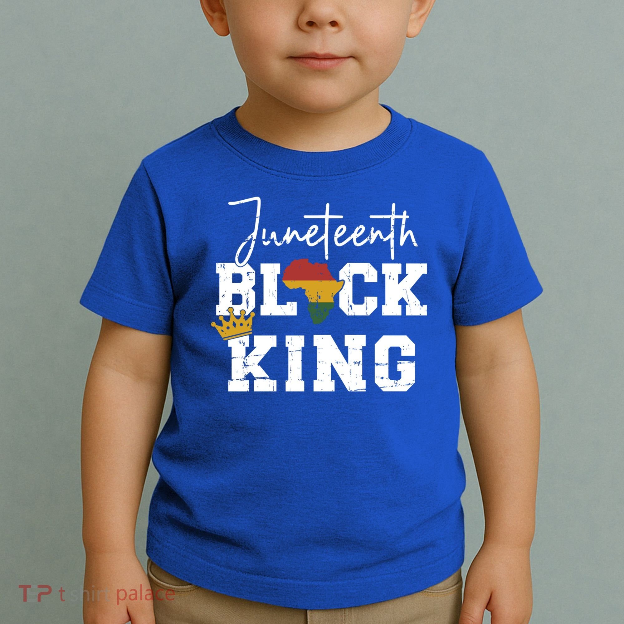 Juneteenth Black King With Pan African Map Flag Gift Toddler T-Shirt